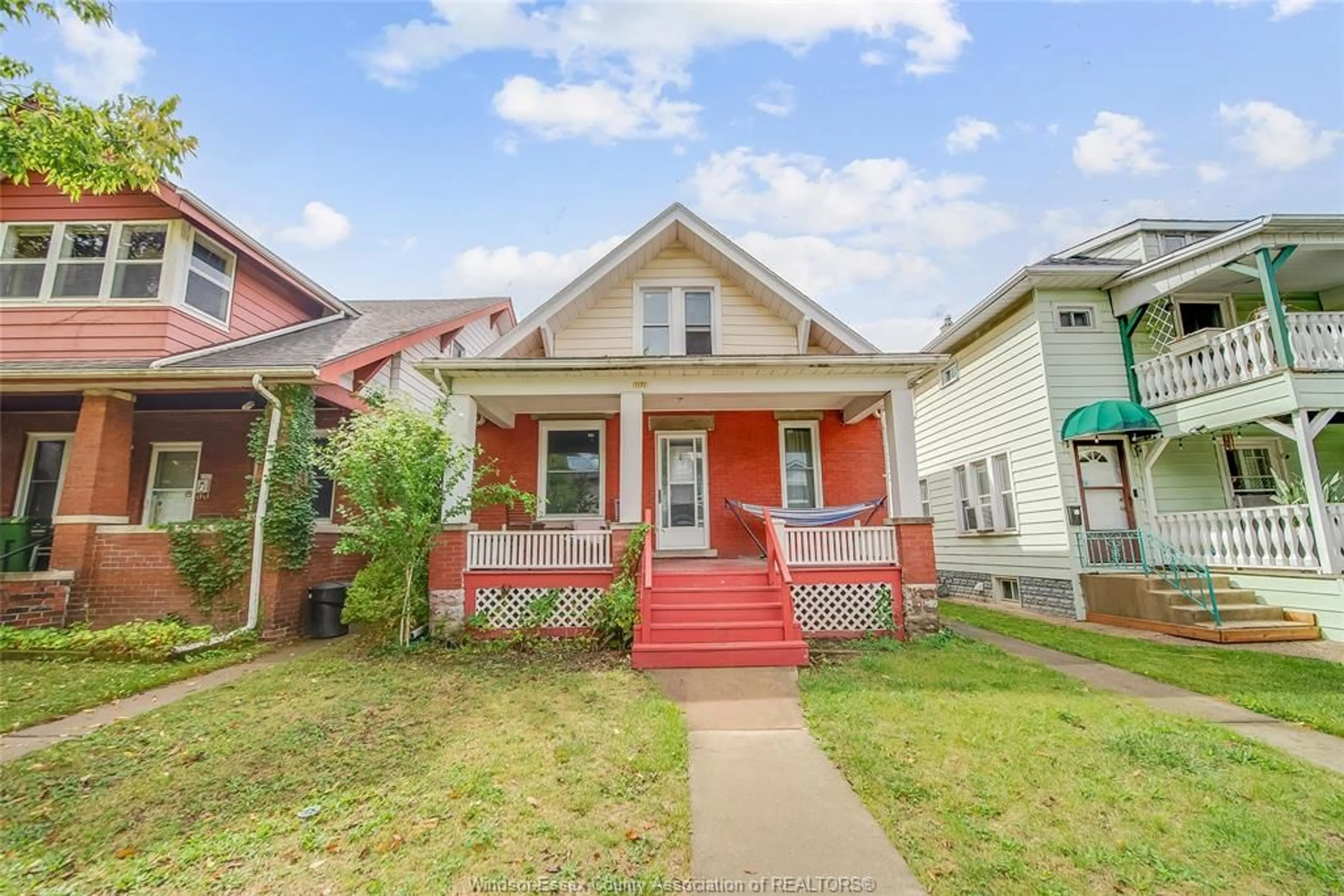 Home with brick exterior material, street for 1171 WINDERMERE, Windsor Ontario N8Y 3E7