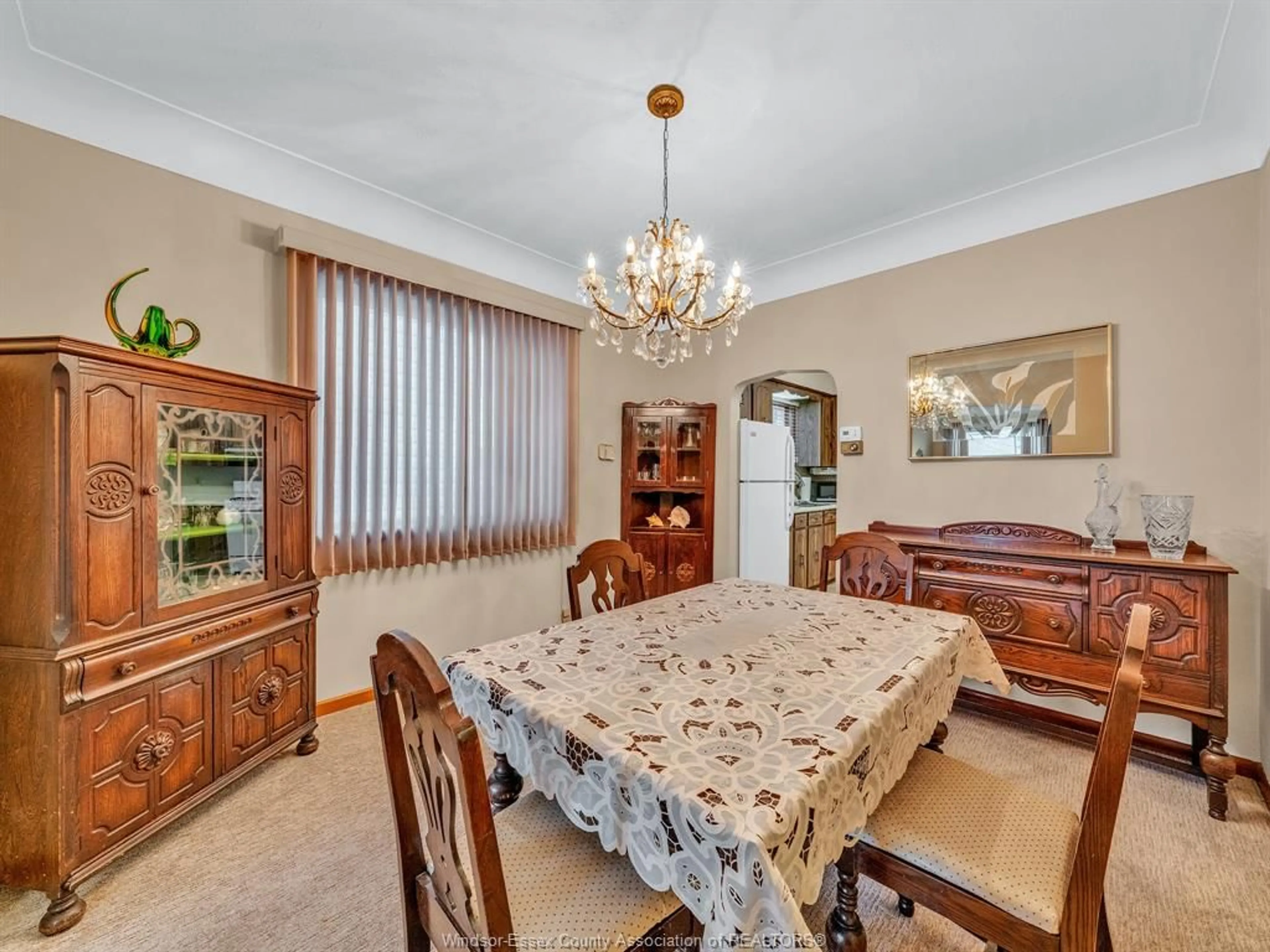 Dining room, unknown for 982 Langlois, Windsor Ontario N9A 2H3