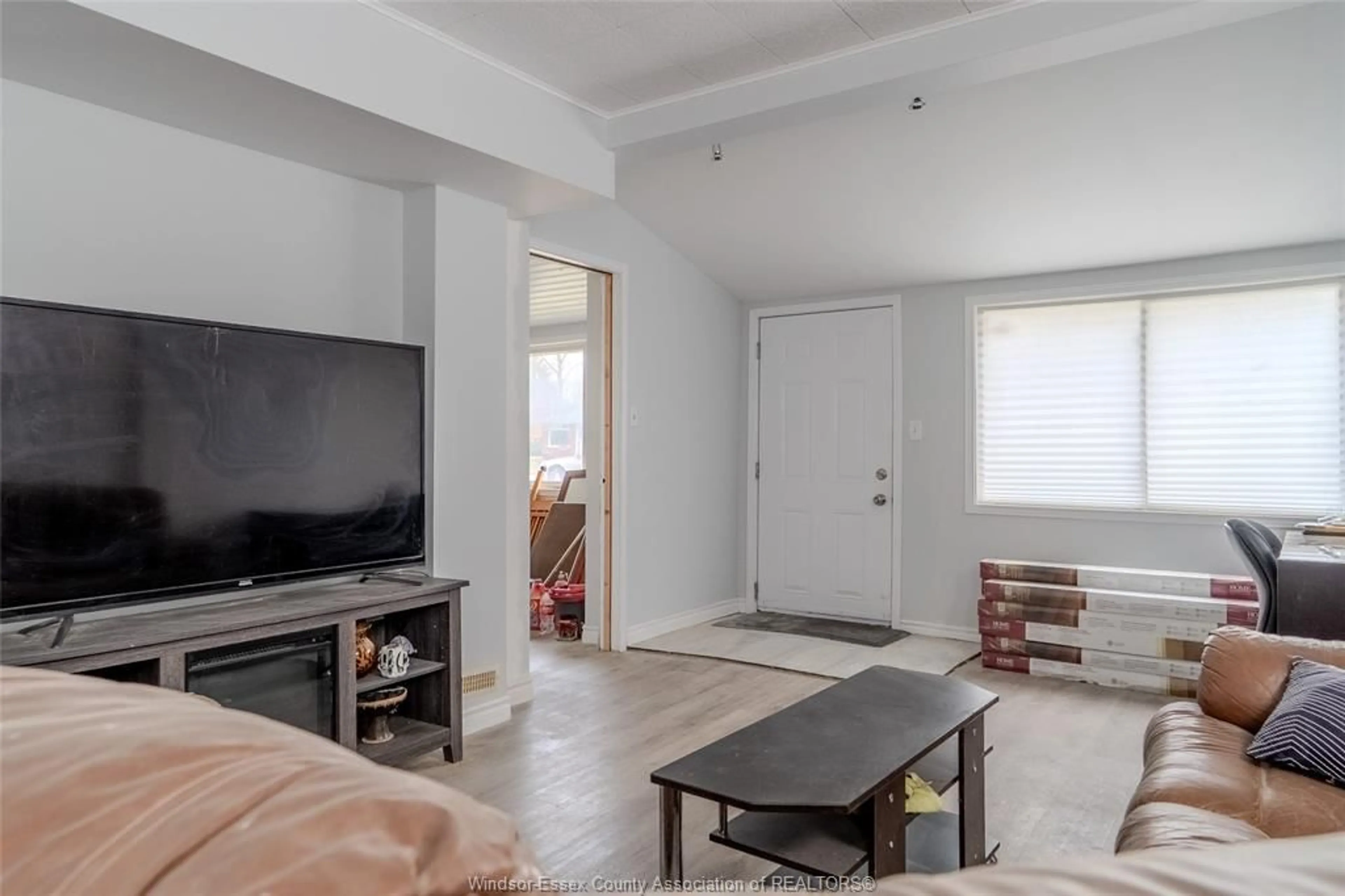 Living room with furniture, unknown for 139 Rourke Line, Lakeshore Ontario N0R 1A0