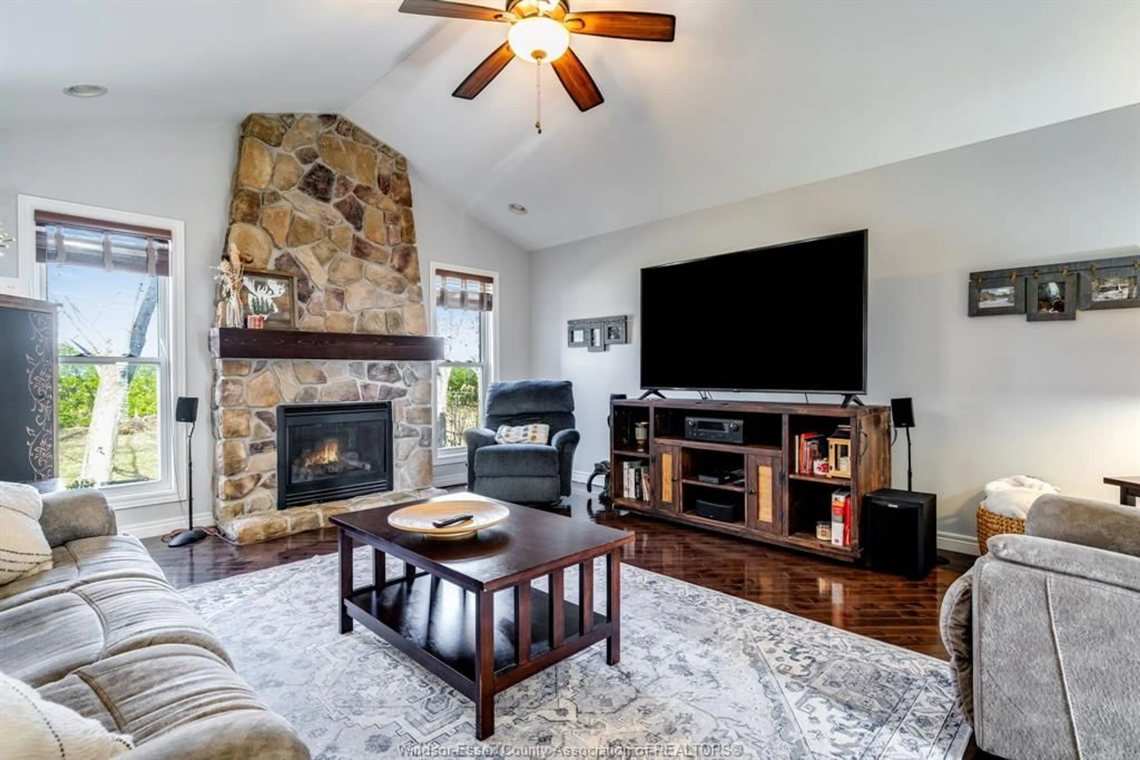 Living room with furniture, unknown for 2790 Auction Side Road, Comber Ontario N0P 1J0