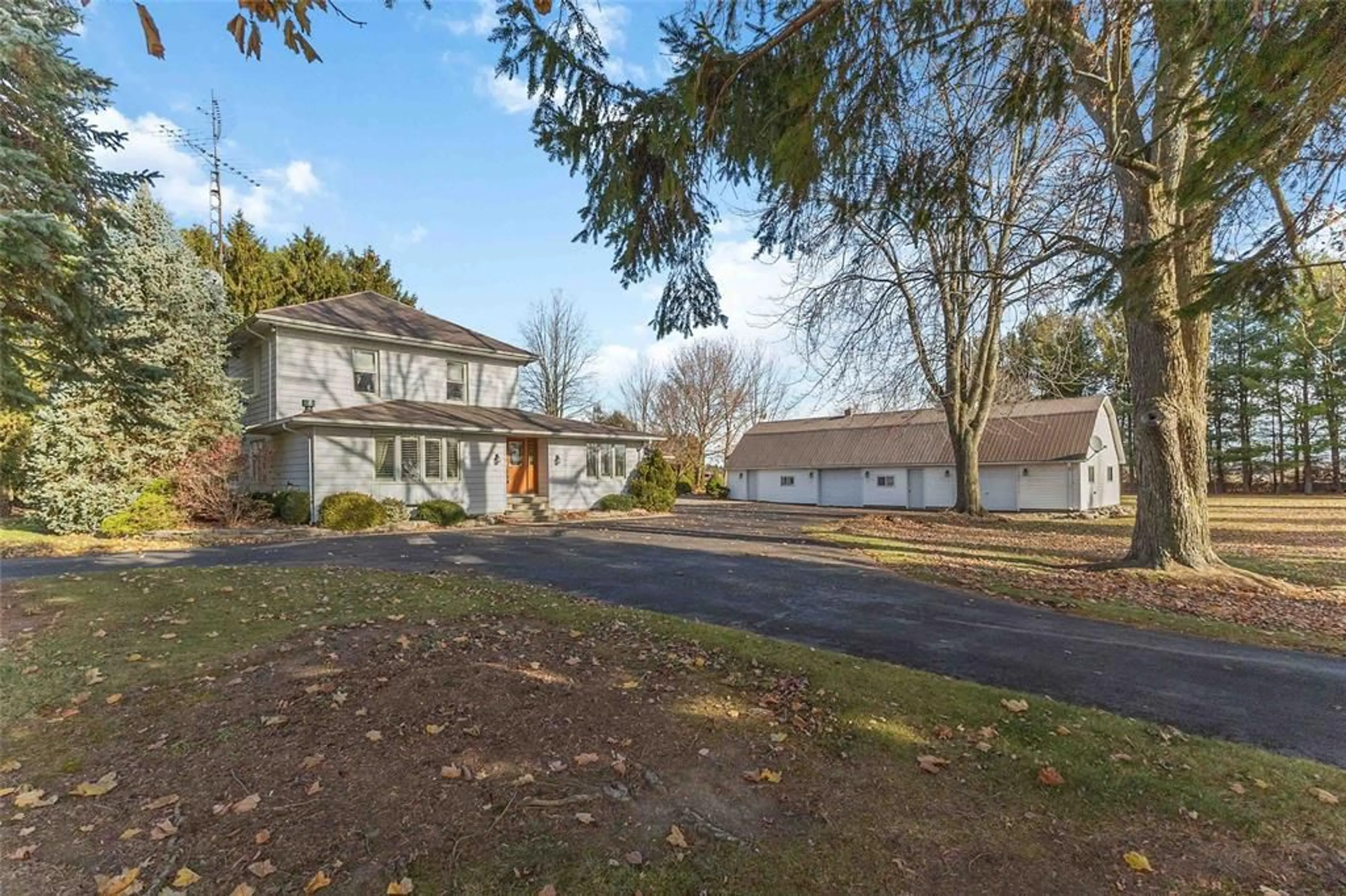 A pic from outside/outdoor area/front of a property/back of a property/a pic from drone, street for 7884 BIRNHAM Line, Warwick-Watford Ontario N0M 1B0