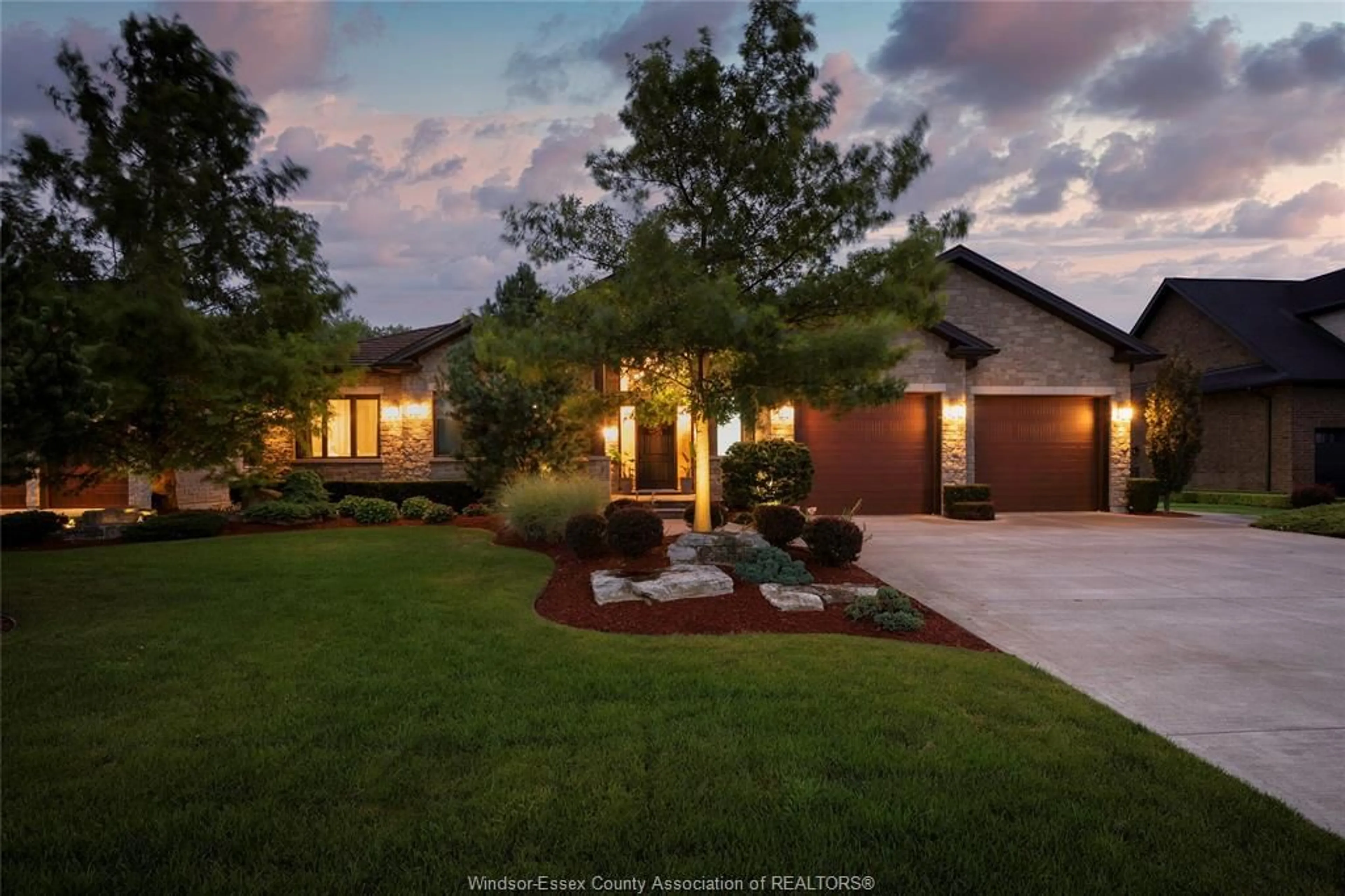 Home with brick exterior material, street for 9 Houston Ave, Kingsville Ontario N9Y 0C7