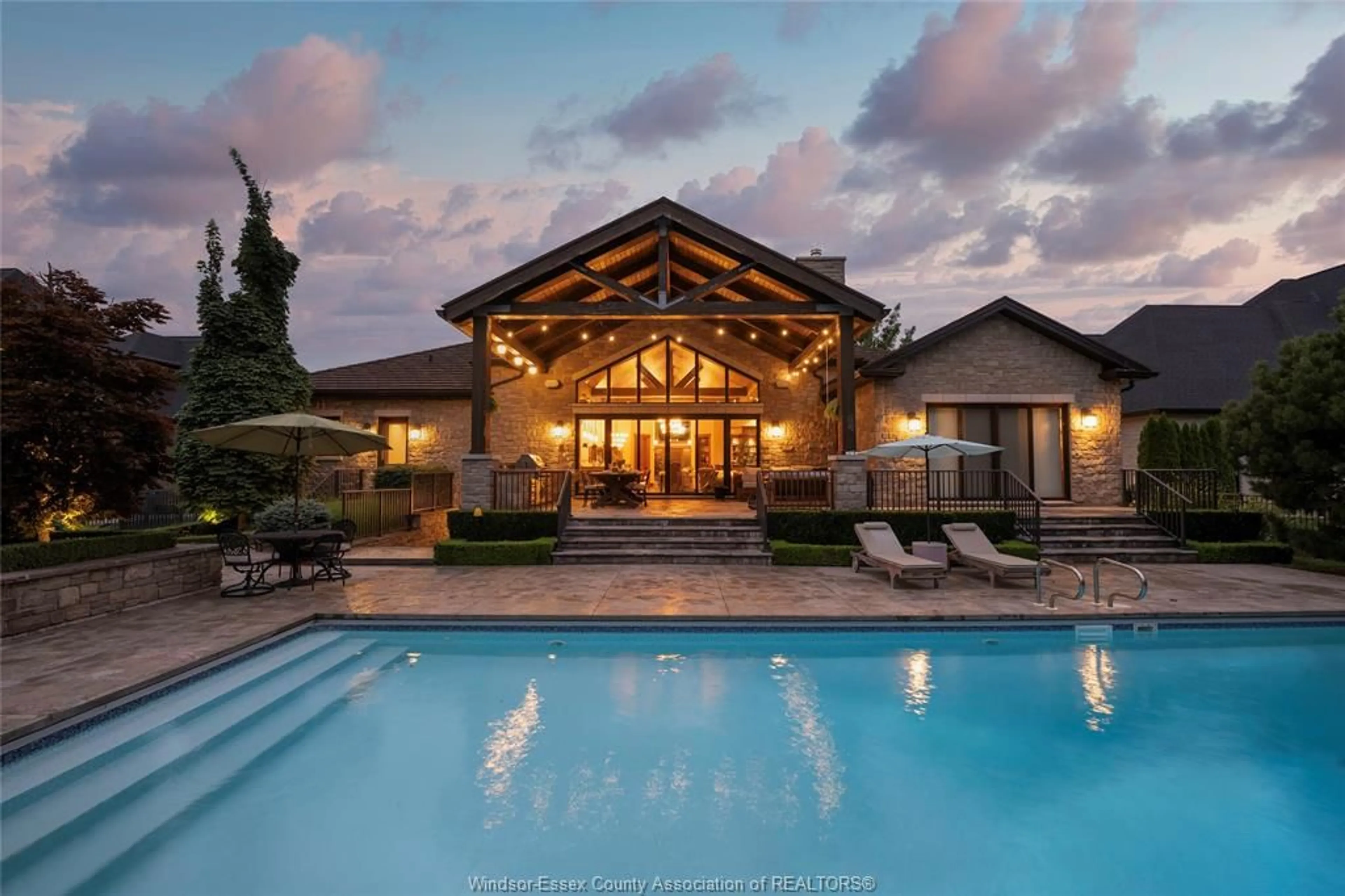 Pool for 9 Houston Ave, Kingsville Ontario N9Y 0C7