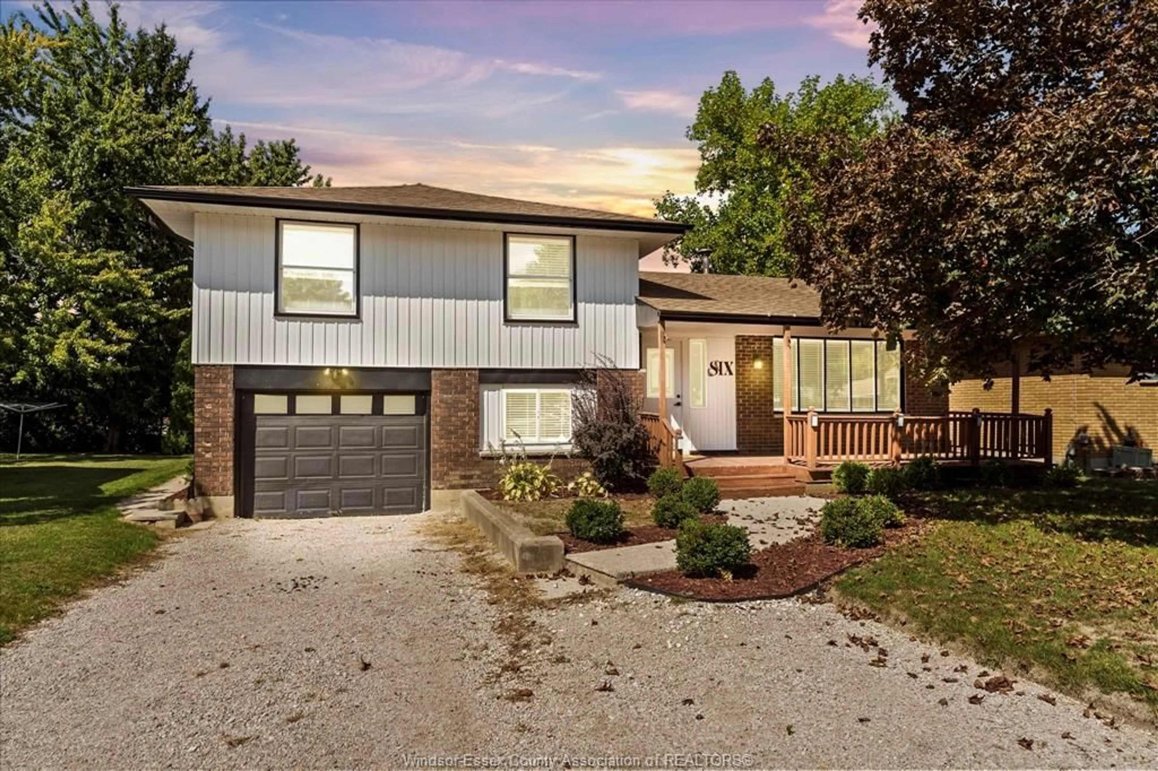 Home with brick exterior material, street for 6 Sunset Pl, Tilbury Ontario N0P 2L0