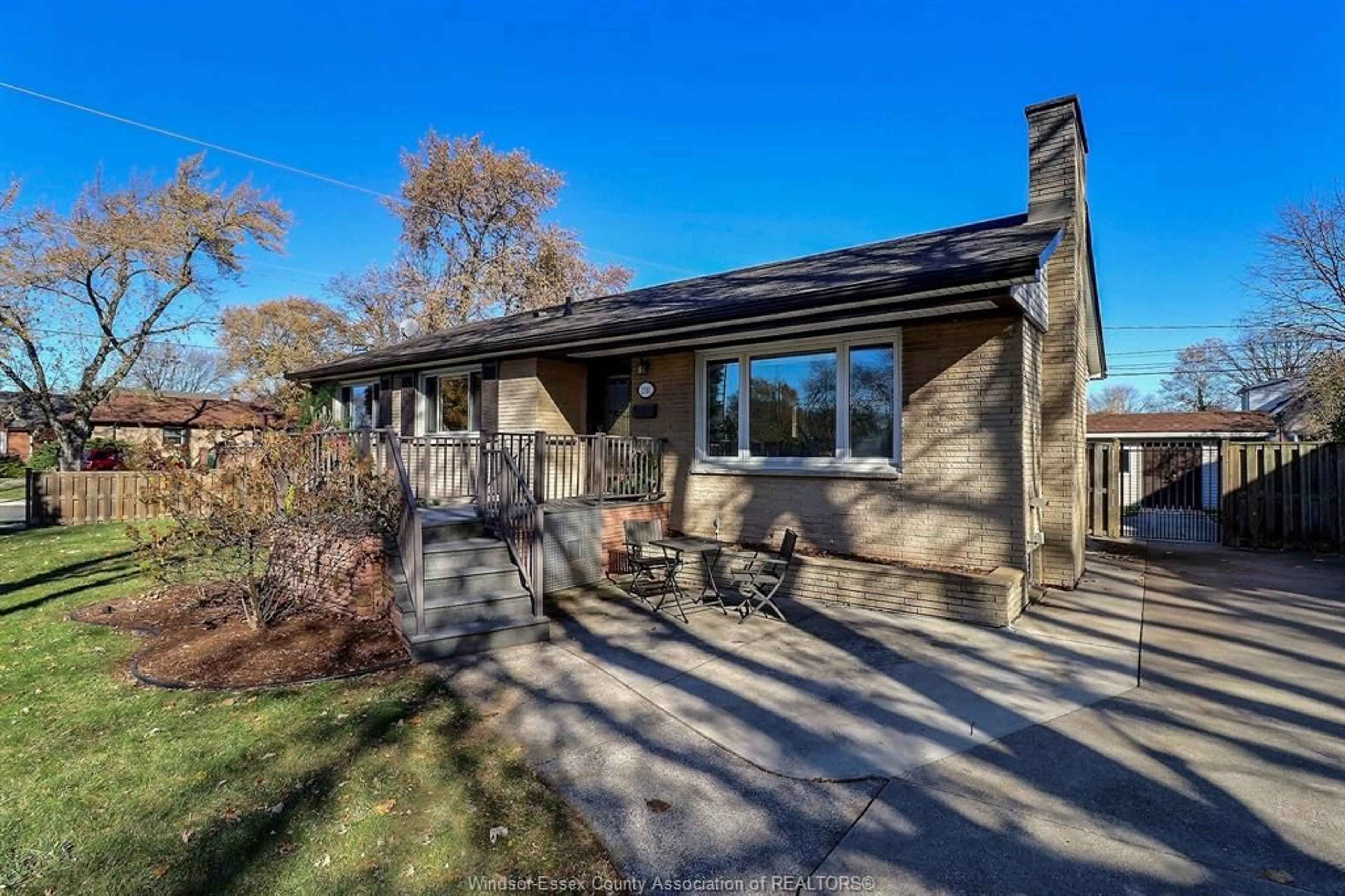 Unknown for 1310 VIRGINIA Ave, Windsor Ontario N8S 2Z4