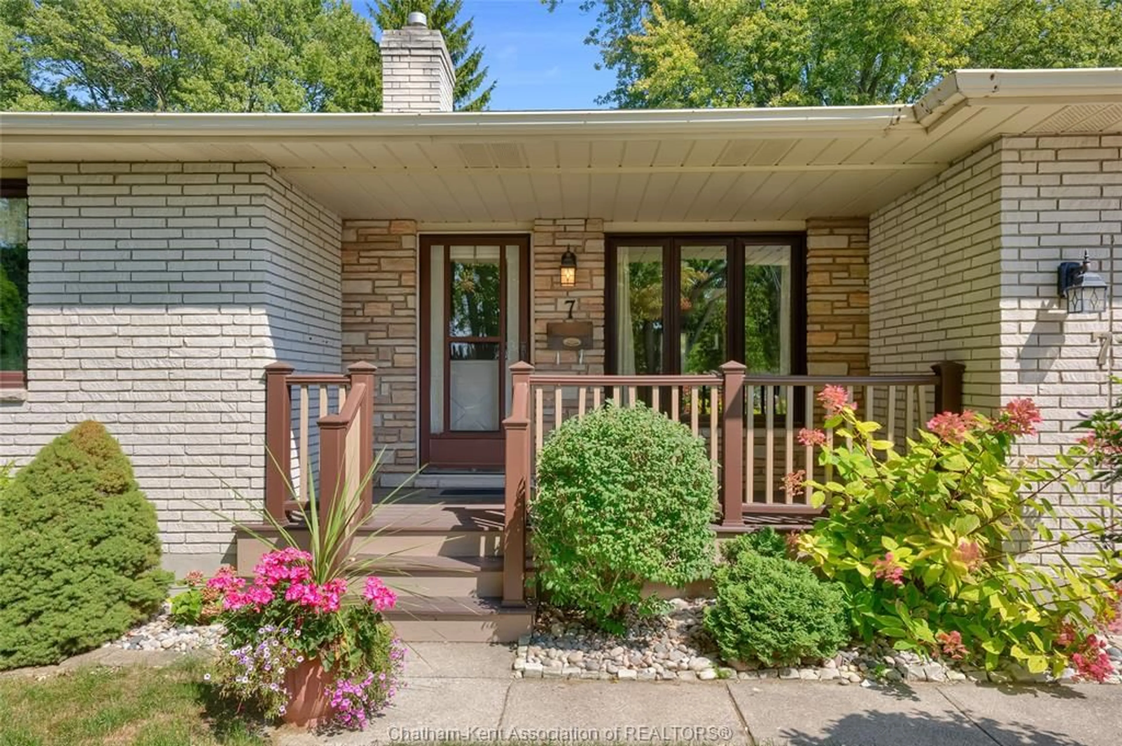 Unknown for 7 Lawson Dr, Chatham Ontario N7L 2R1