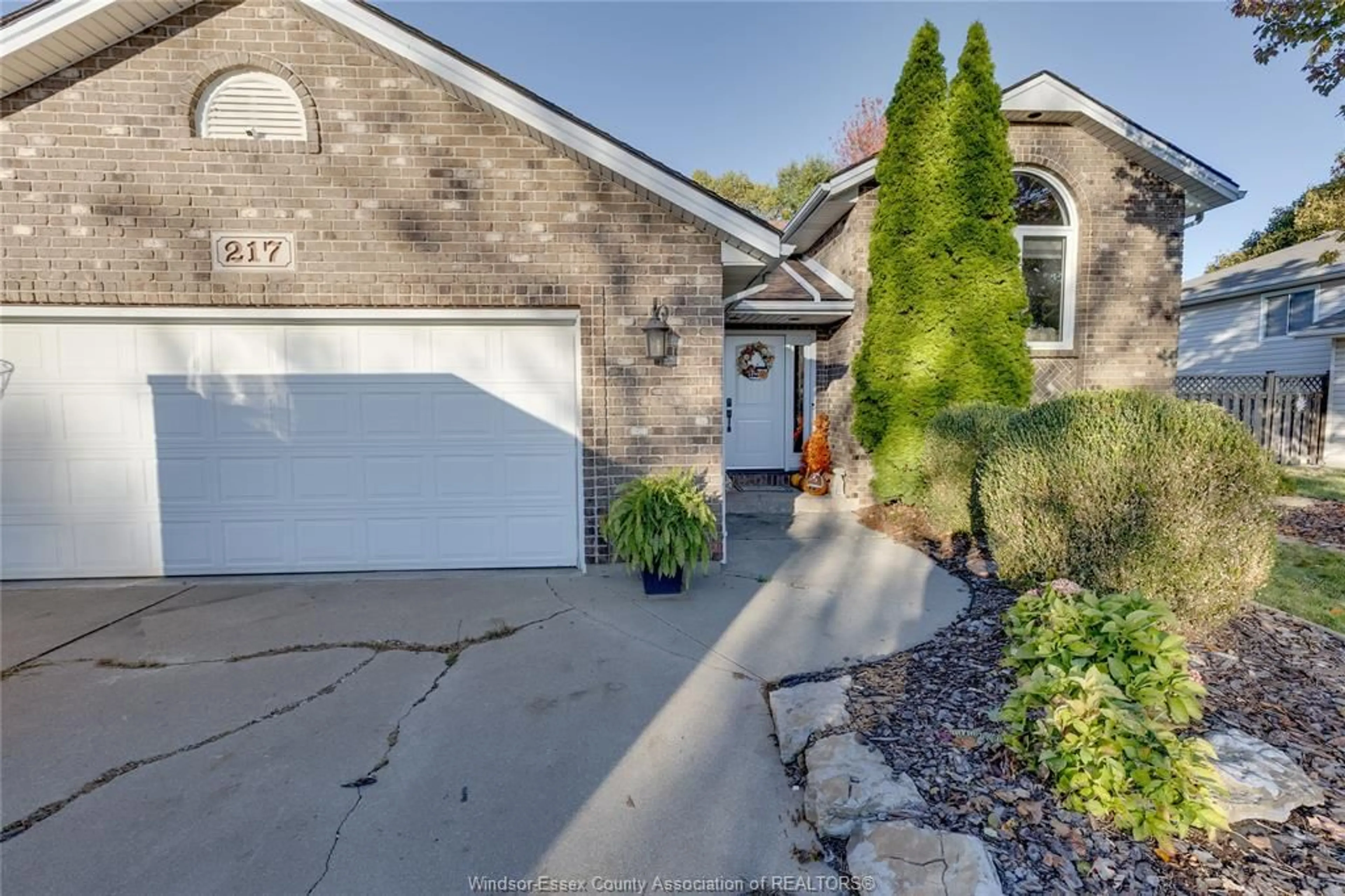 Home with brick exterior material, unknown for 217 BEECHWOOD Dr, Lakeshore Ontario N0R 1A0