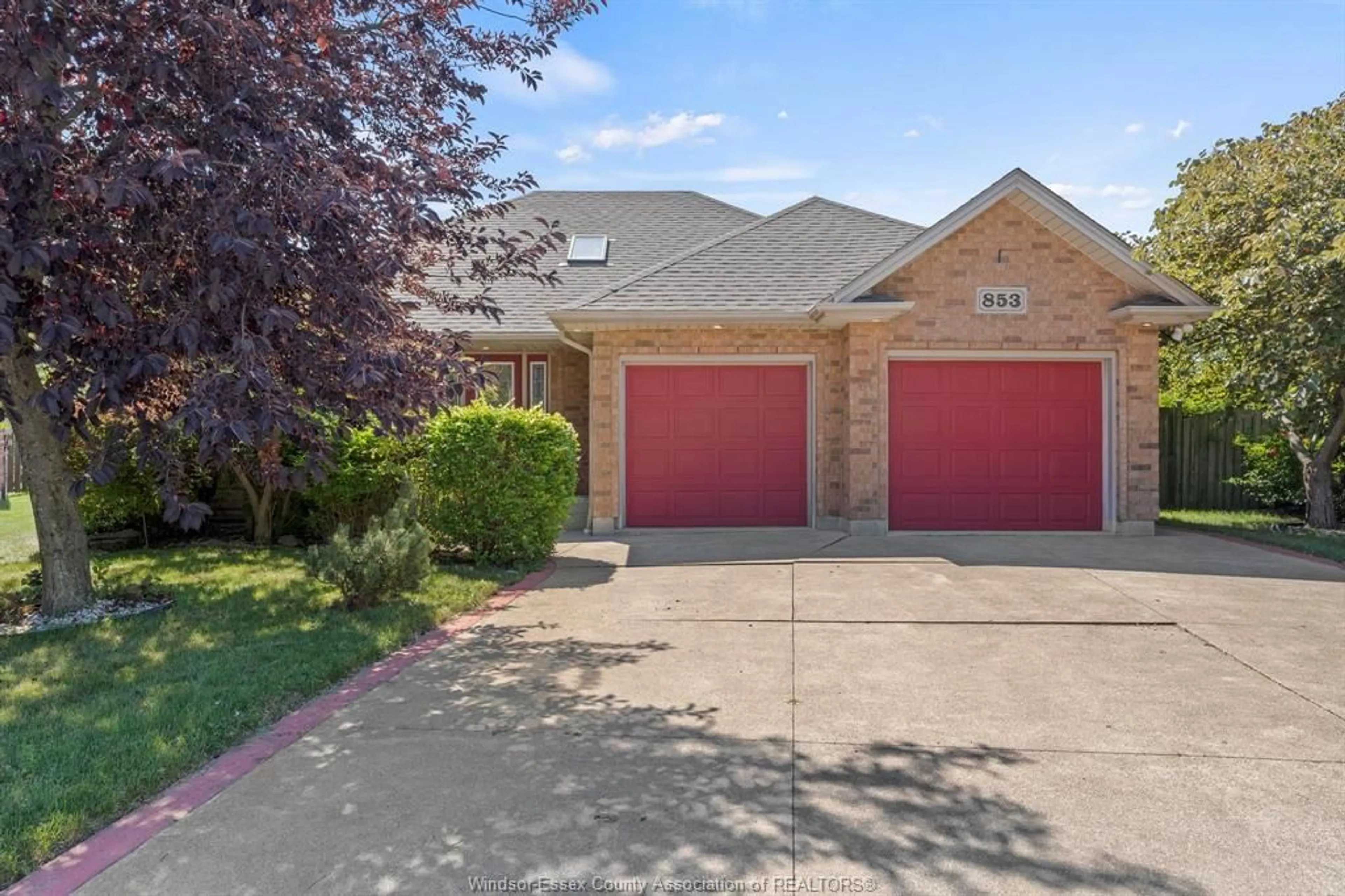 Unknown for 853 SOUTHWOOD Dr, Lakeshore Ontario N0R 1A0