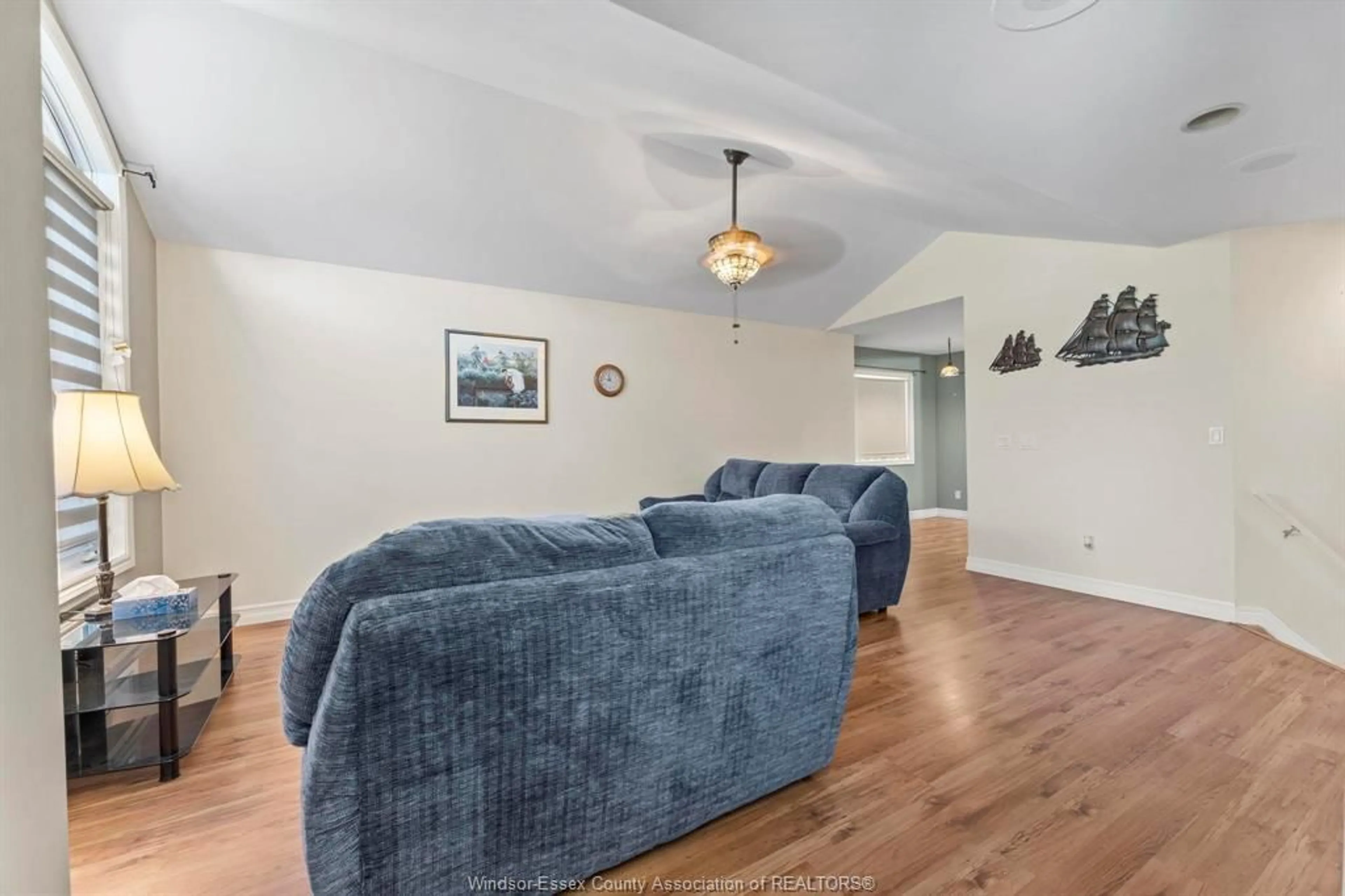 Living room with furniture, unknown for 853 SOUTHWOOD Dr, Lakeshore Ontario N0R 1A0