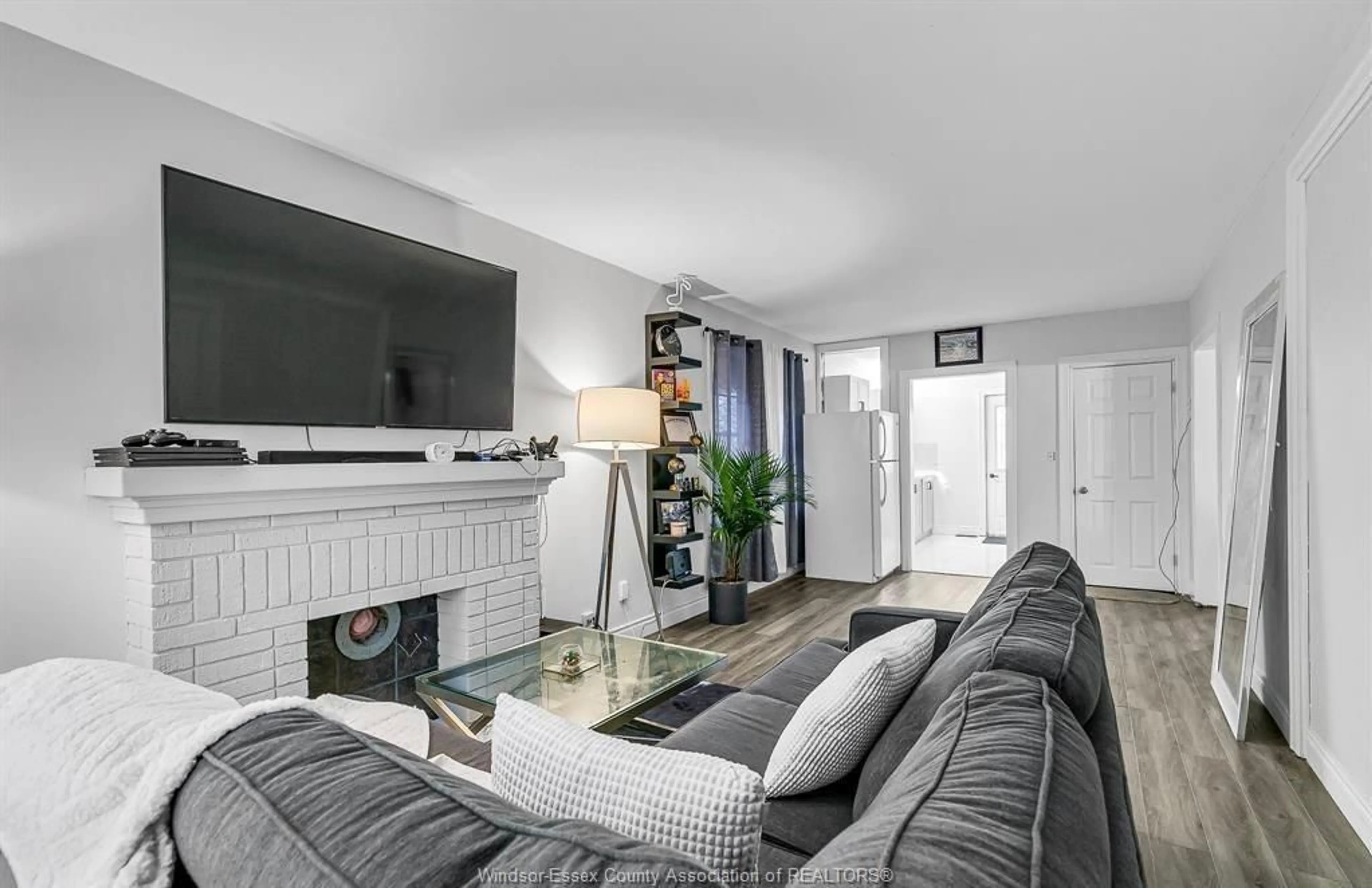 Living room with furniture, unknown for 445 MCKAY Ave, Windsor Ontario N9B 1Z7