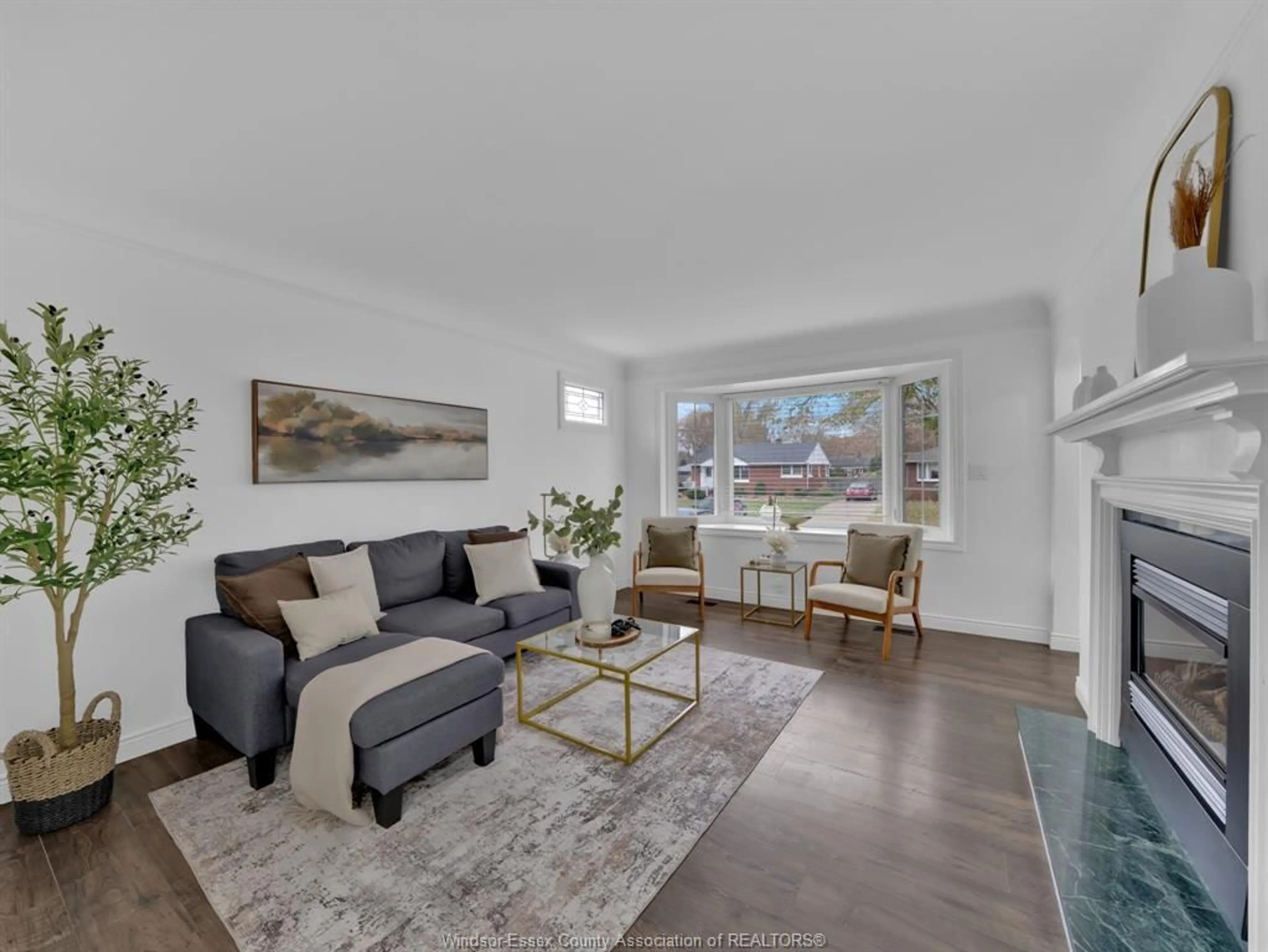 Living room with furniture, unknown for 3312 MCKAY Ave, Windsor Ontario N9E 2R5