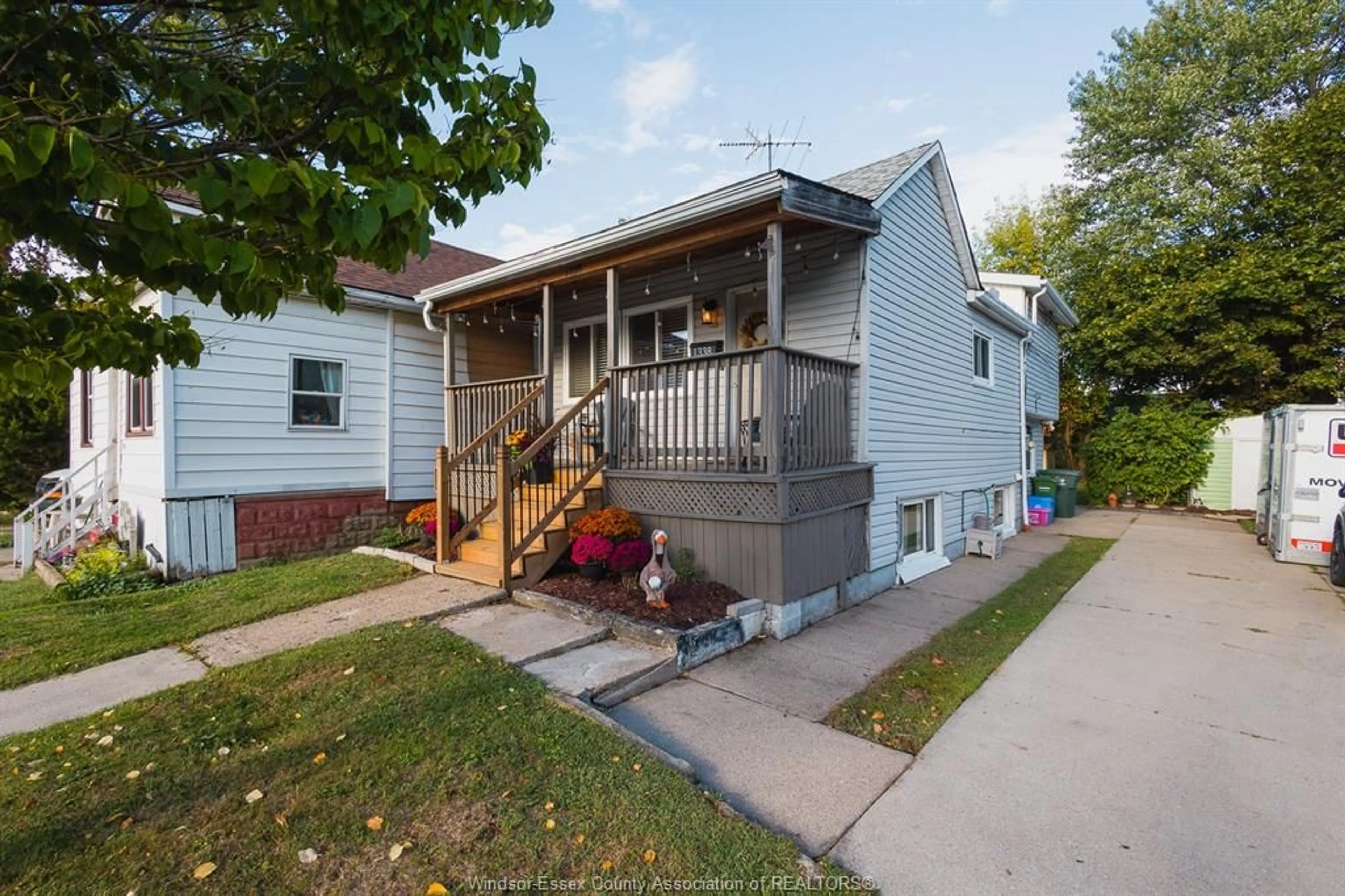 Home with vinyl exterior material, street for 1338 Goyeau St, Windsor Ontario N8X 3L1