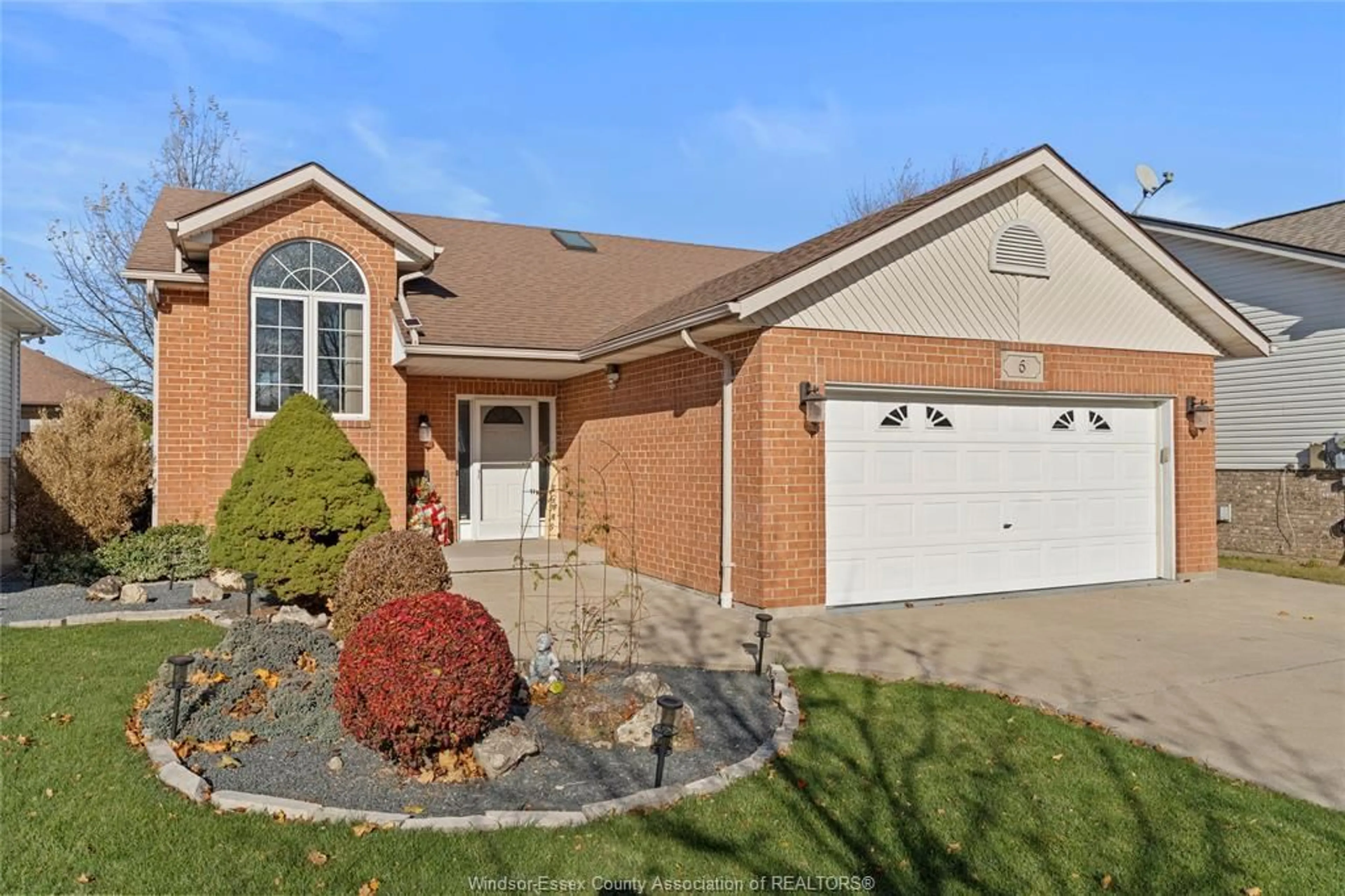 Home with brick exterior material, street for 6 BRUSH Cres, Amherstburg Ontario N9V 3Y4