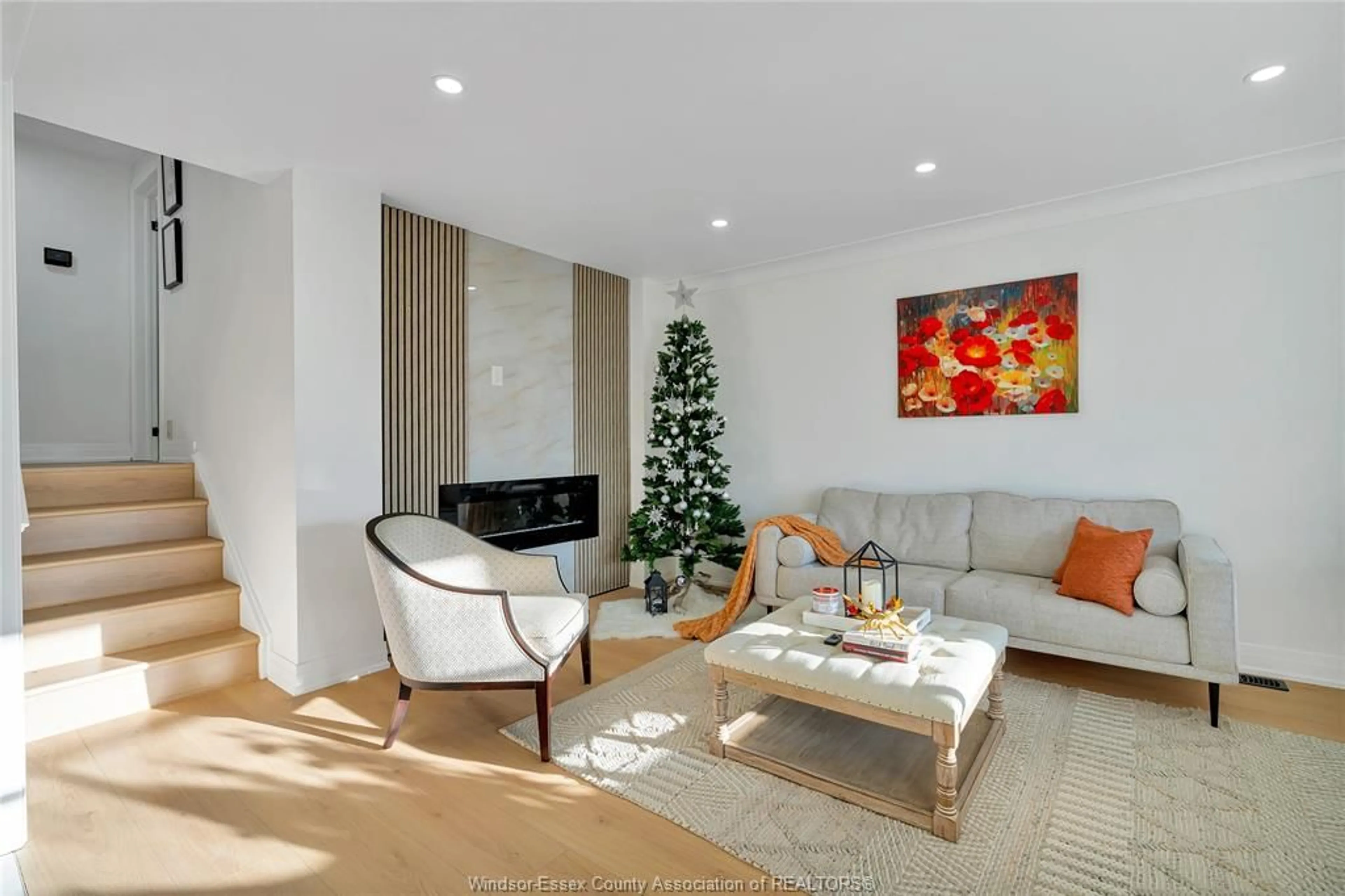 Living room with furniture, unknown for 3158 BRIARBANK, Windsor Ontario N8R 1T3