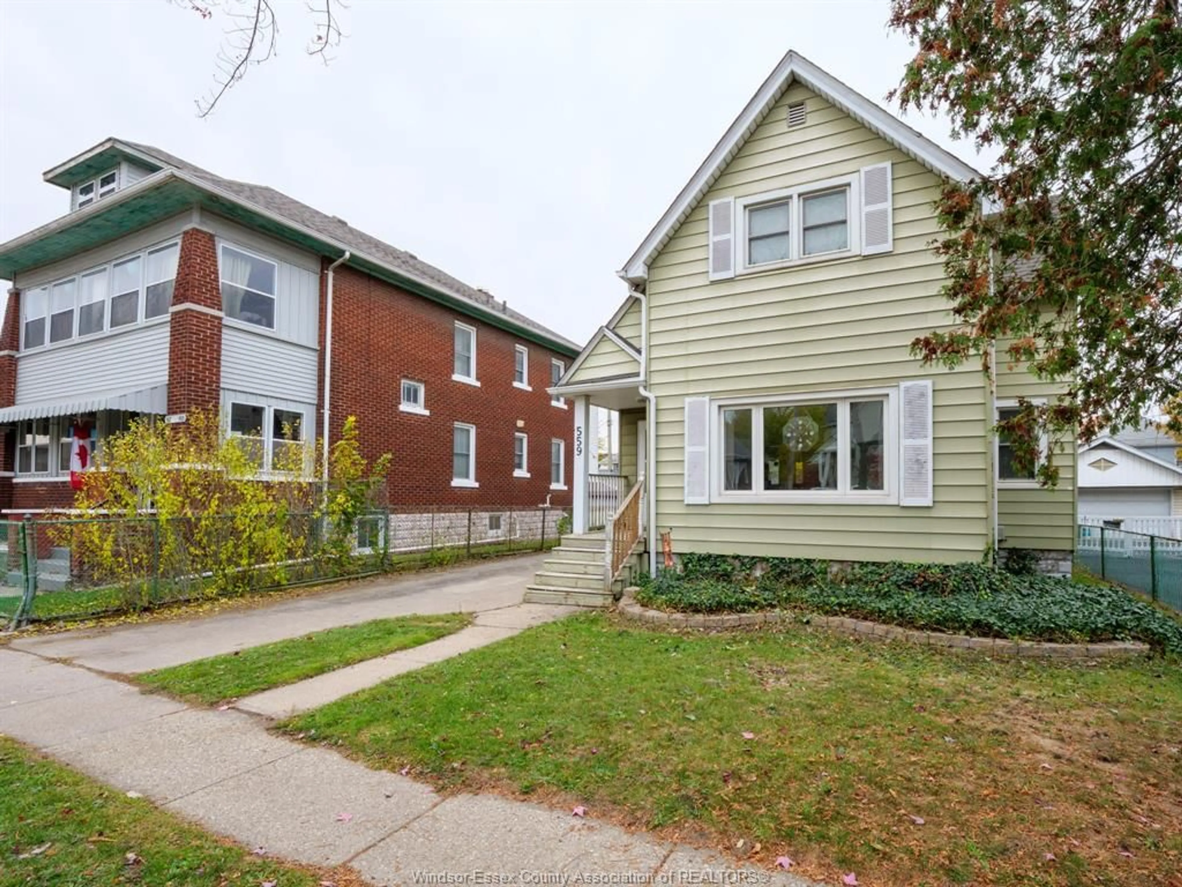 Home with brick exterior material, street for 559 OAK St, Windsor Ontario N9A 5E7