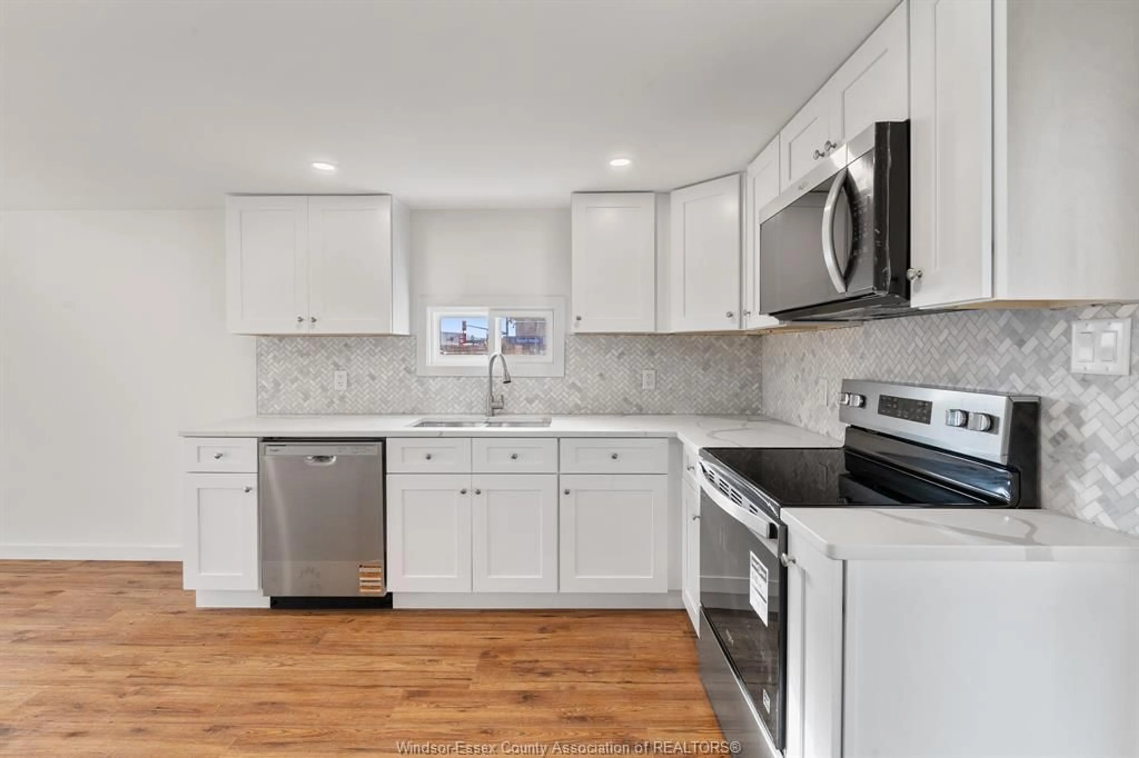 Unknown for 89 Queen St, Tilbury Ontario N0P 2L0