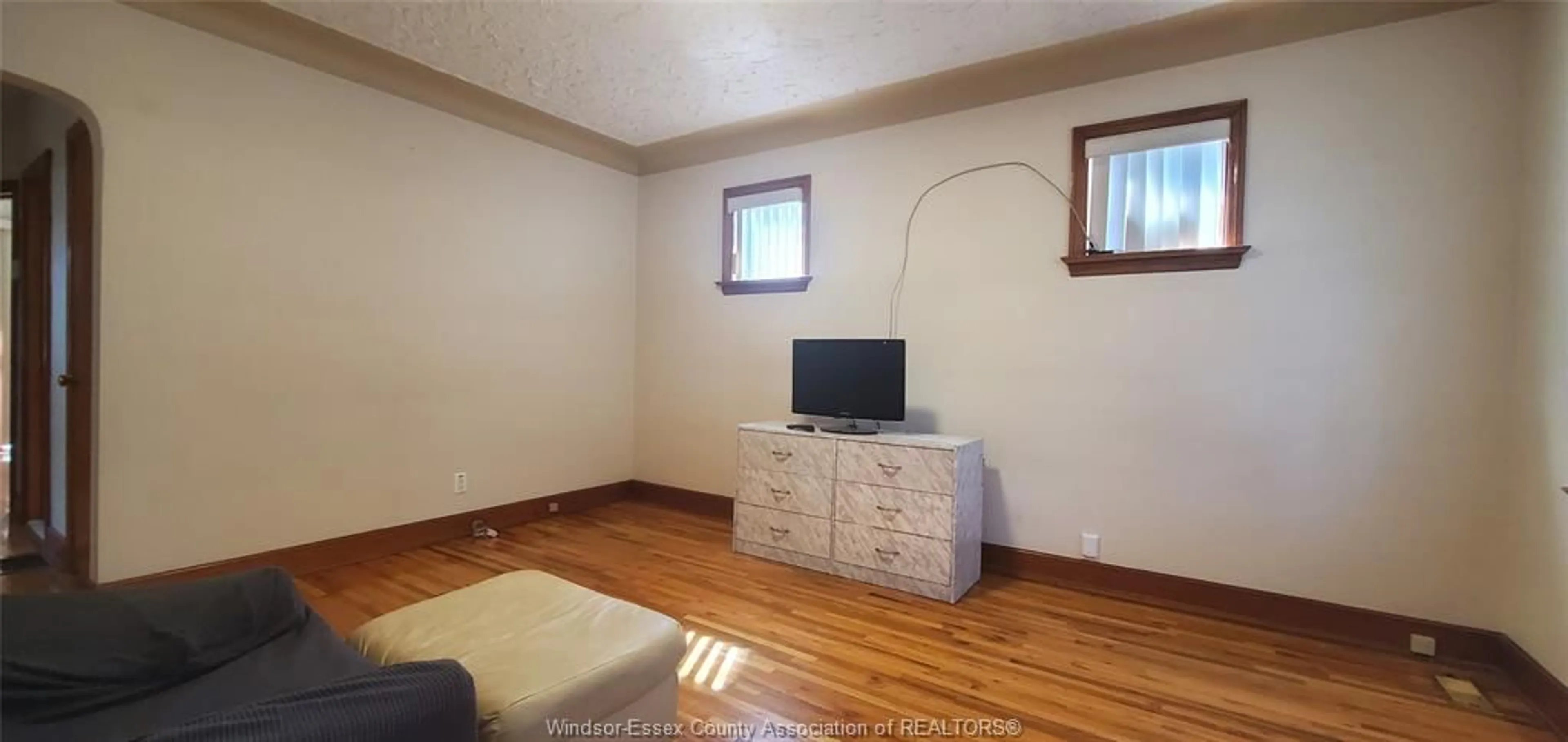 A pic of a room for 1059 SHEPHERD St, Windsor Ontario N8X 2L6