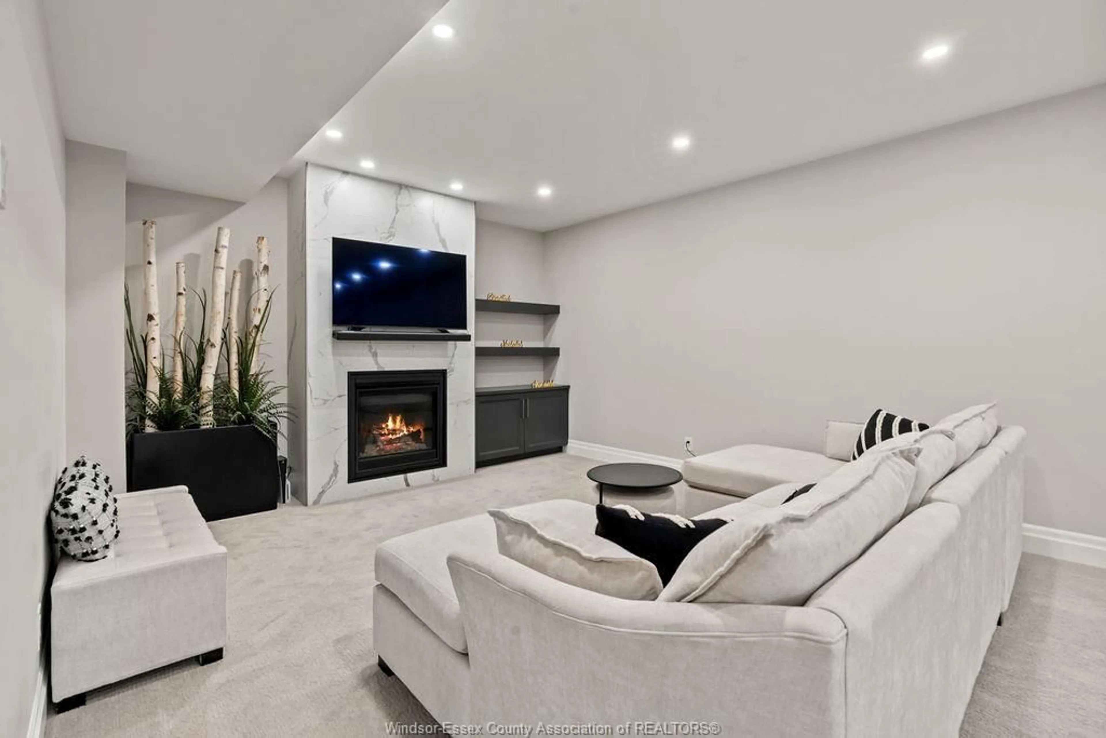 Living room with furniture, unknown for 258 XAVIER Cir, Lakeshore Ontario N8N 0J3