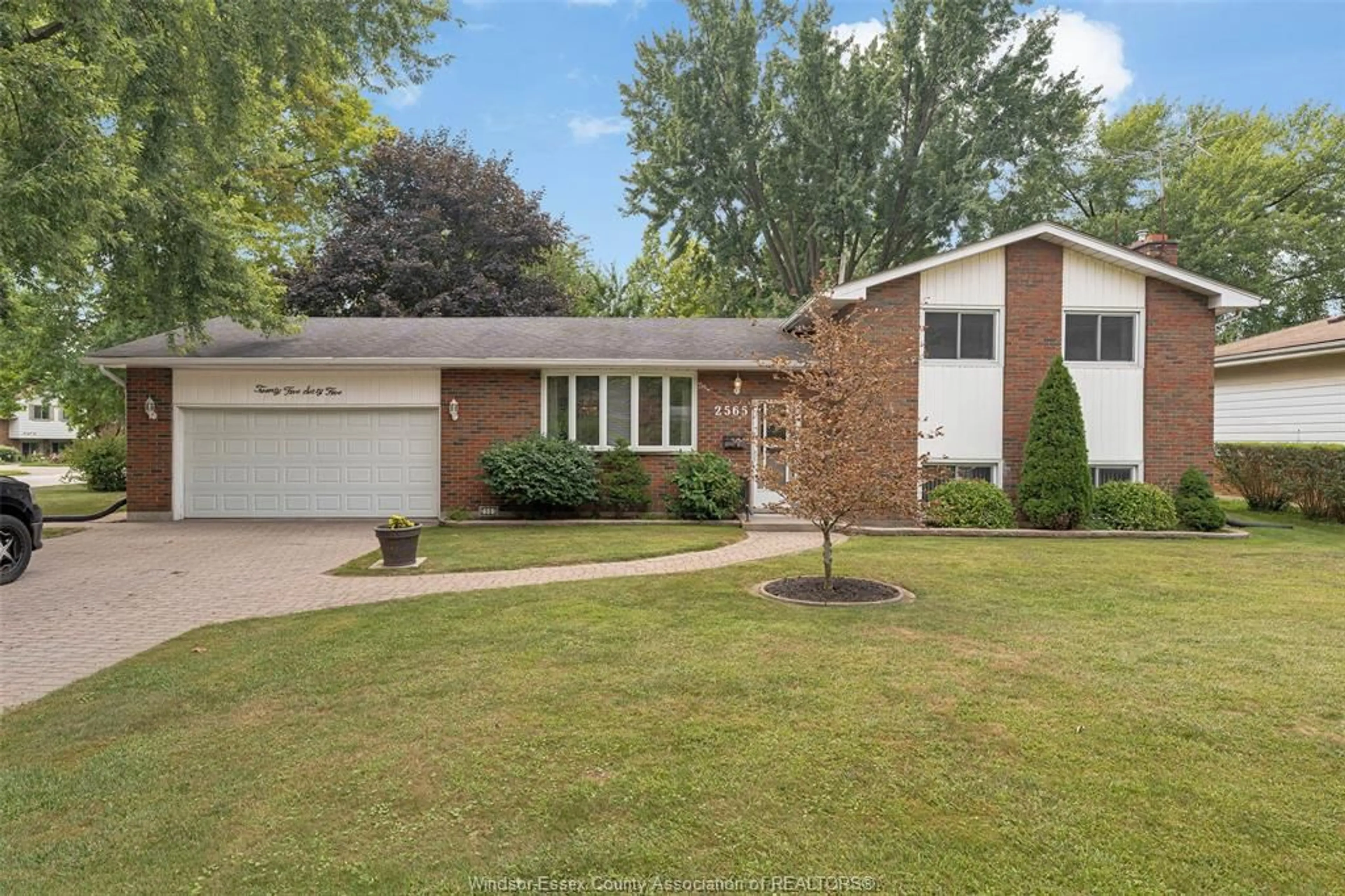 Home with brick exterior material, street for 2565 TODD Lane, LaSalle Ontario N9H 1K8