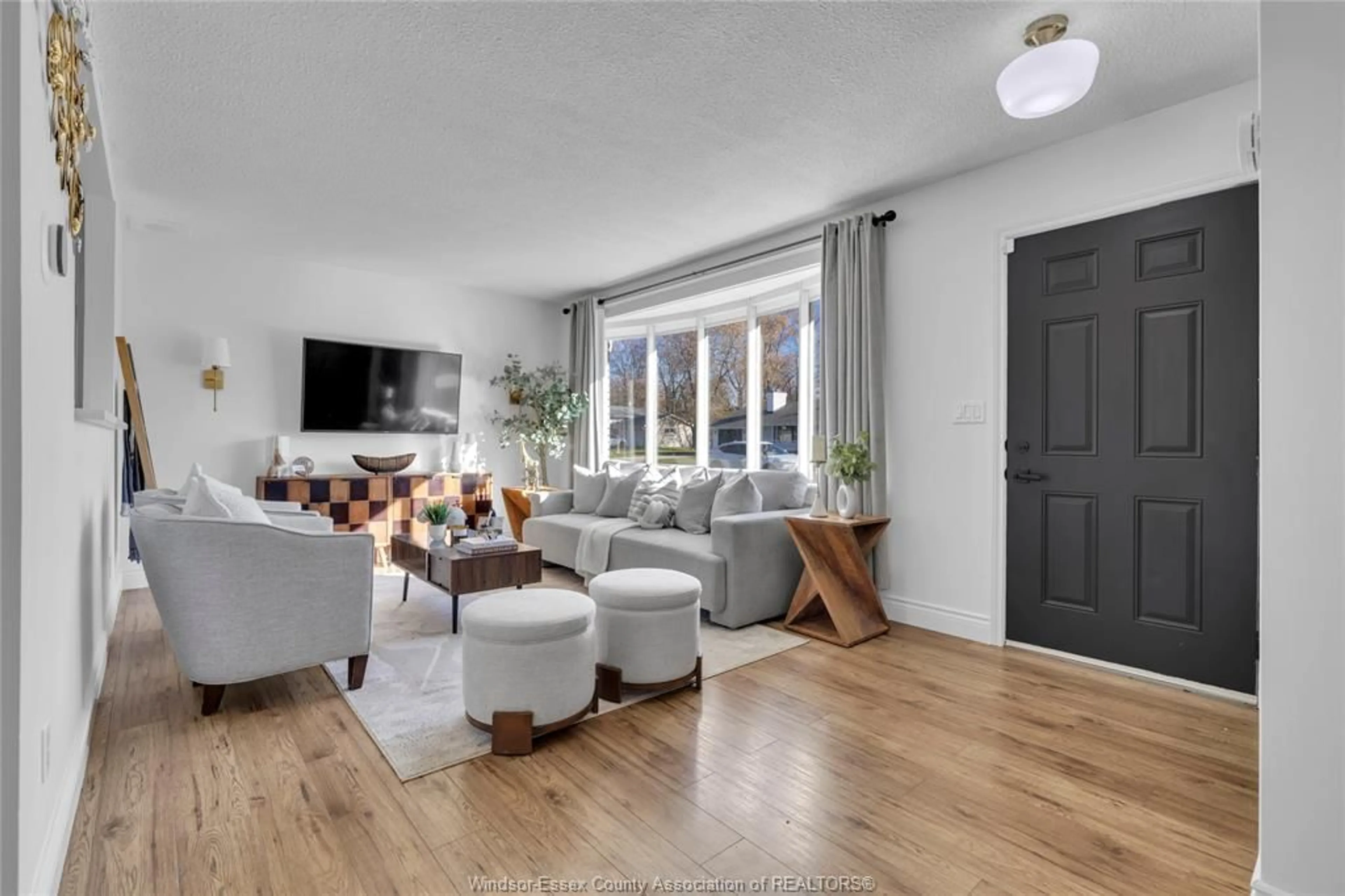 Living room with furniture, unknown for 210 Westlawn Ave, Kingsville Ontario N9Y 3L9