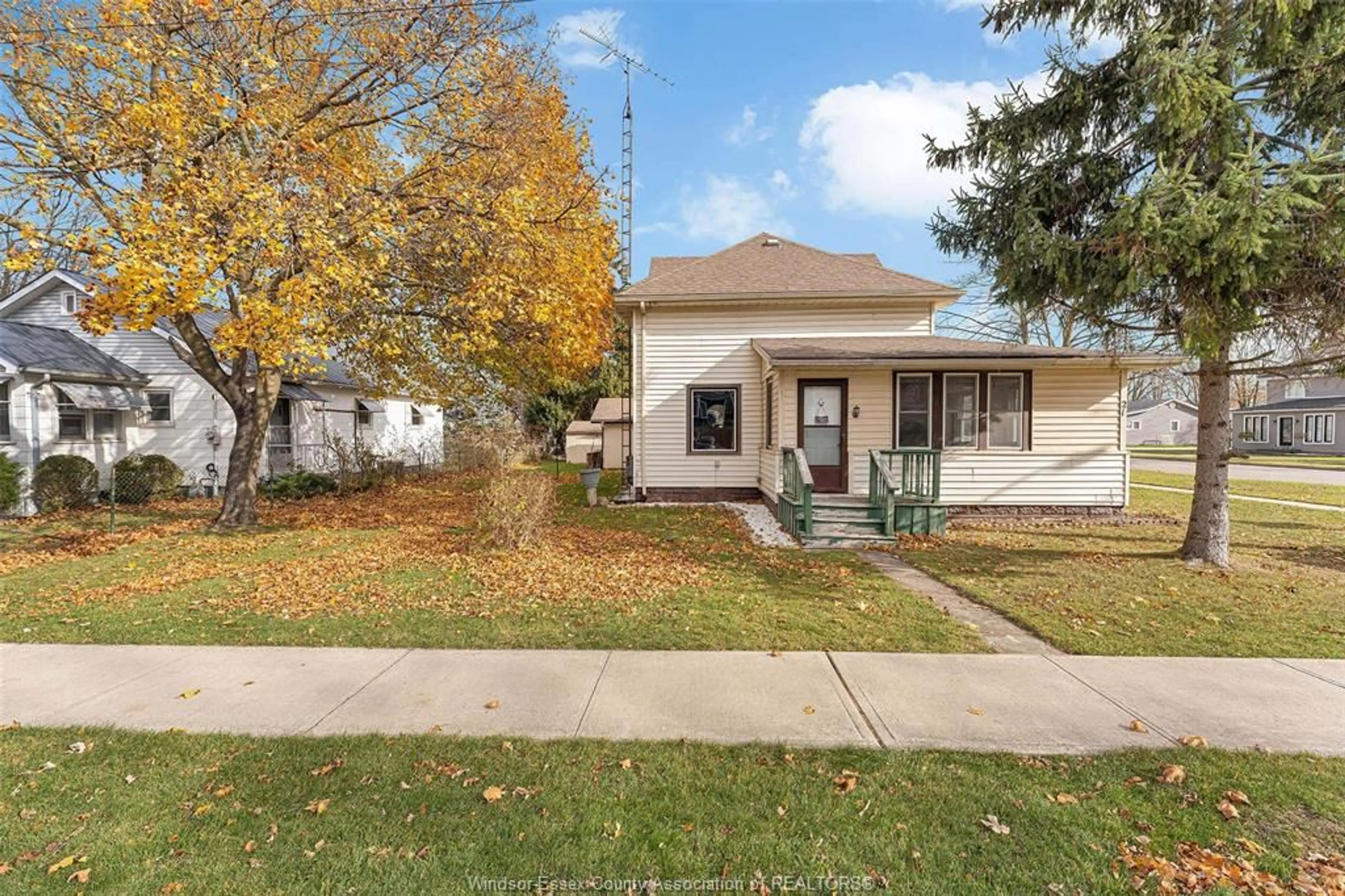 Unknown for 21 Mable St, Tilbury Ontario N0P 2L0