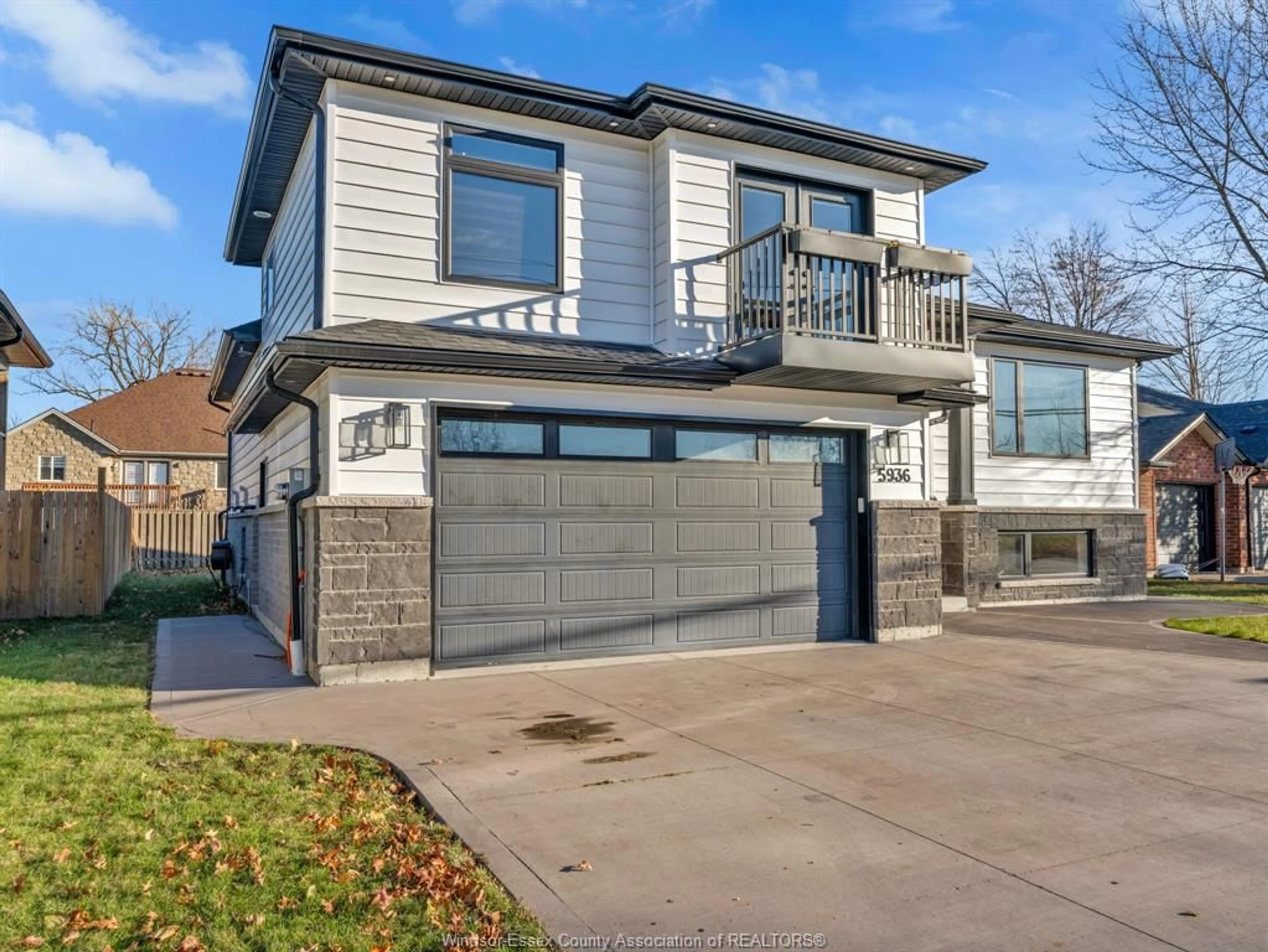 Home with brick exterior material, street for 5936 MATCHETTE, LaSalle Ontario N9J 3W1