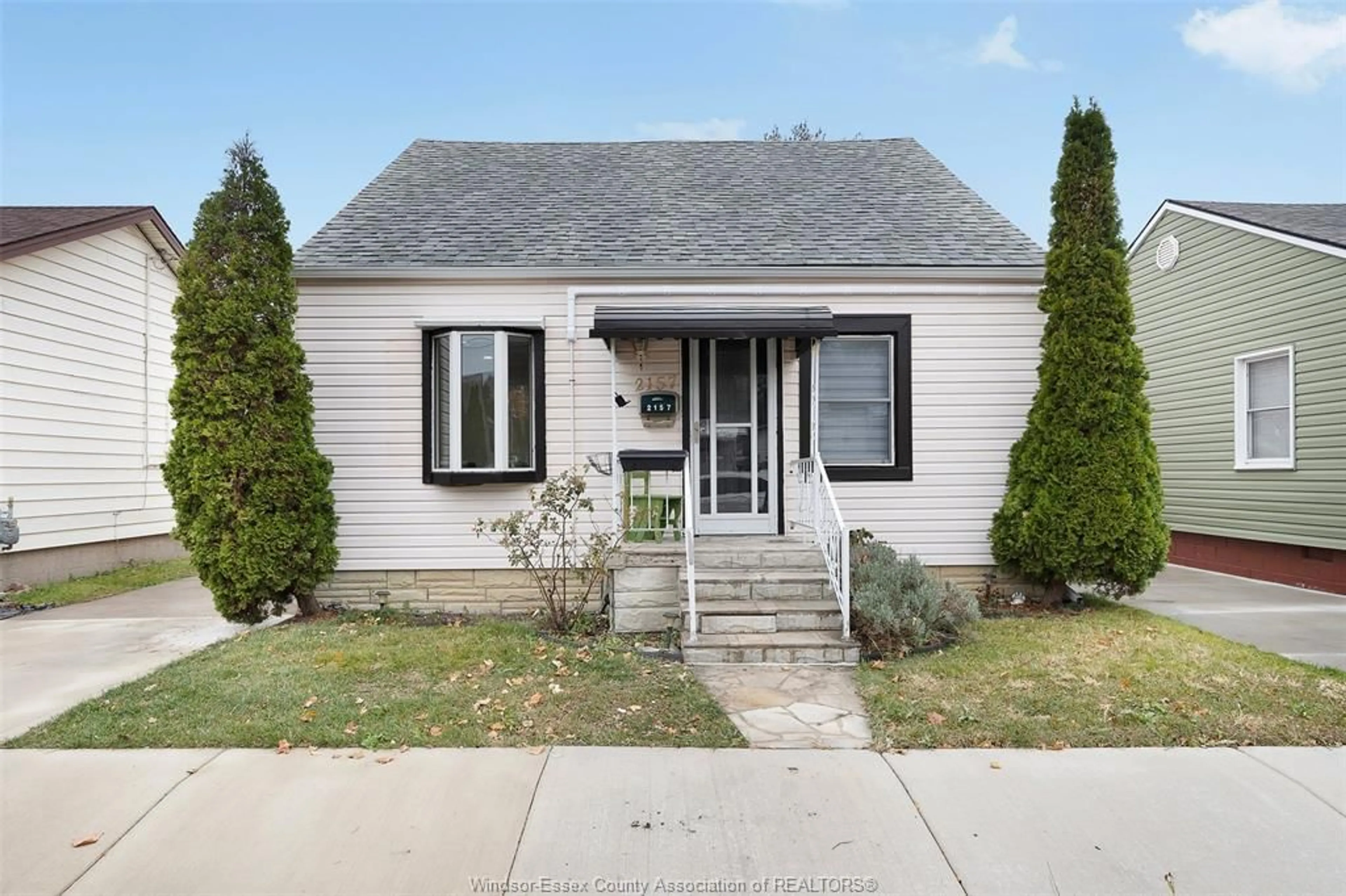 Home with vinyl exterior material, street for 2157 WELLESLEY AVE, Windsor Ontario N8W 2E8