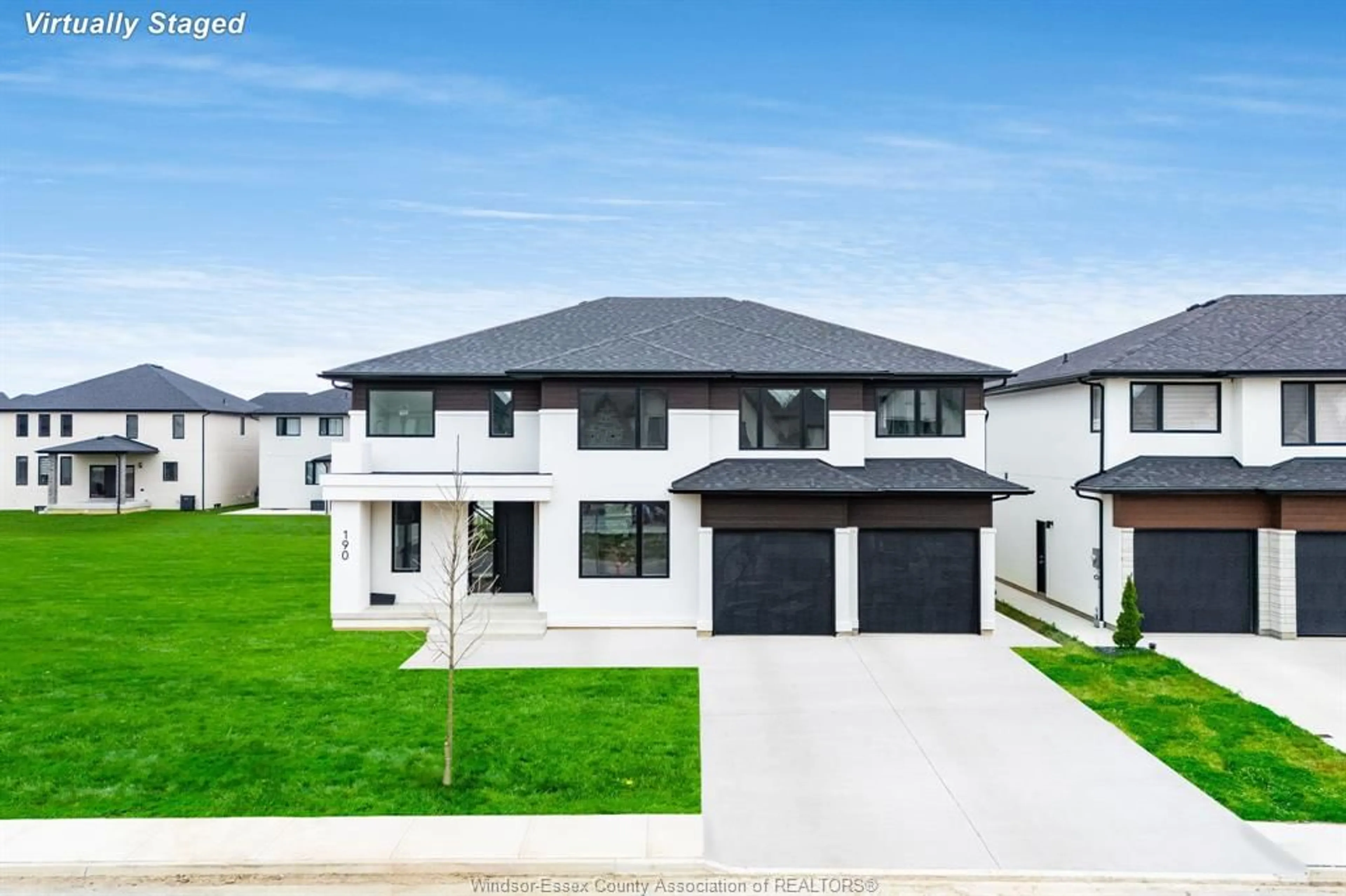 Home with vinyl exterior material, street for 186 Whelan, Amherstburg Ontario N9V 0G9