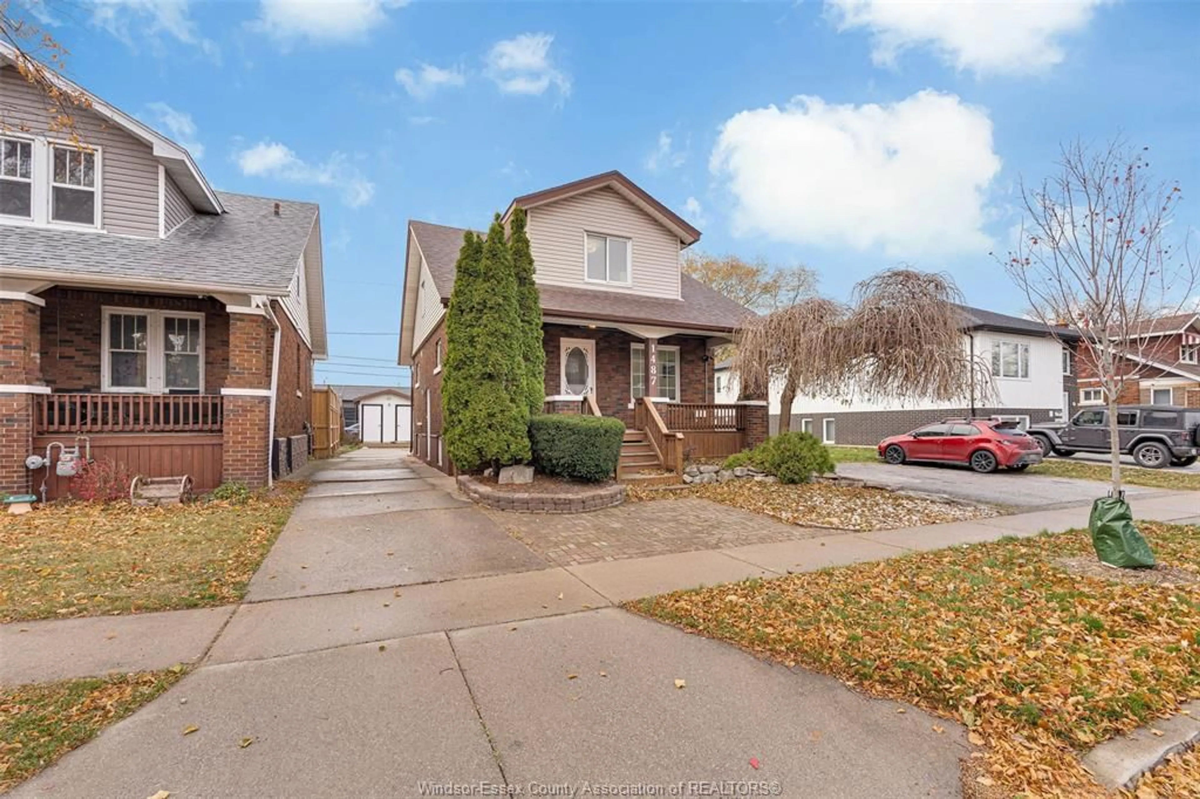 Home with brick exterior material, street for 1487 WESTCOTT RD, Windsor Ontario N8Y 4C3