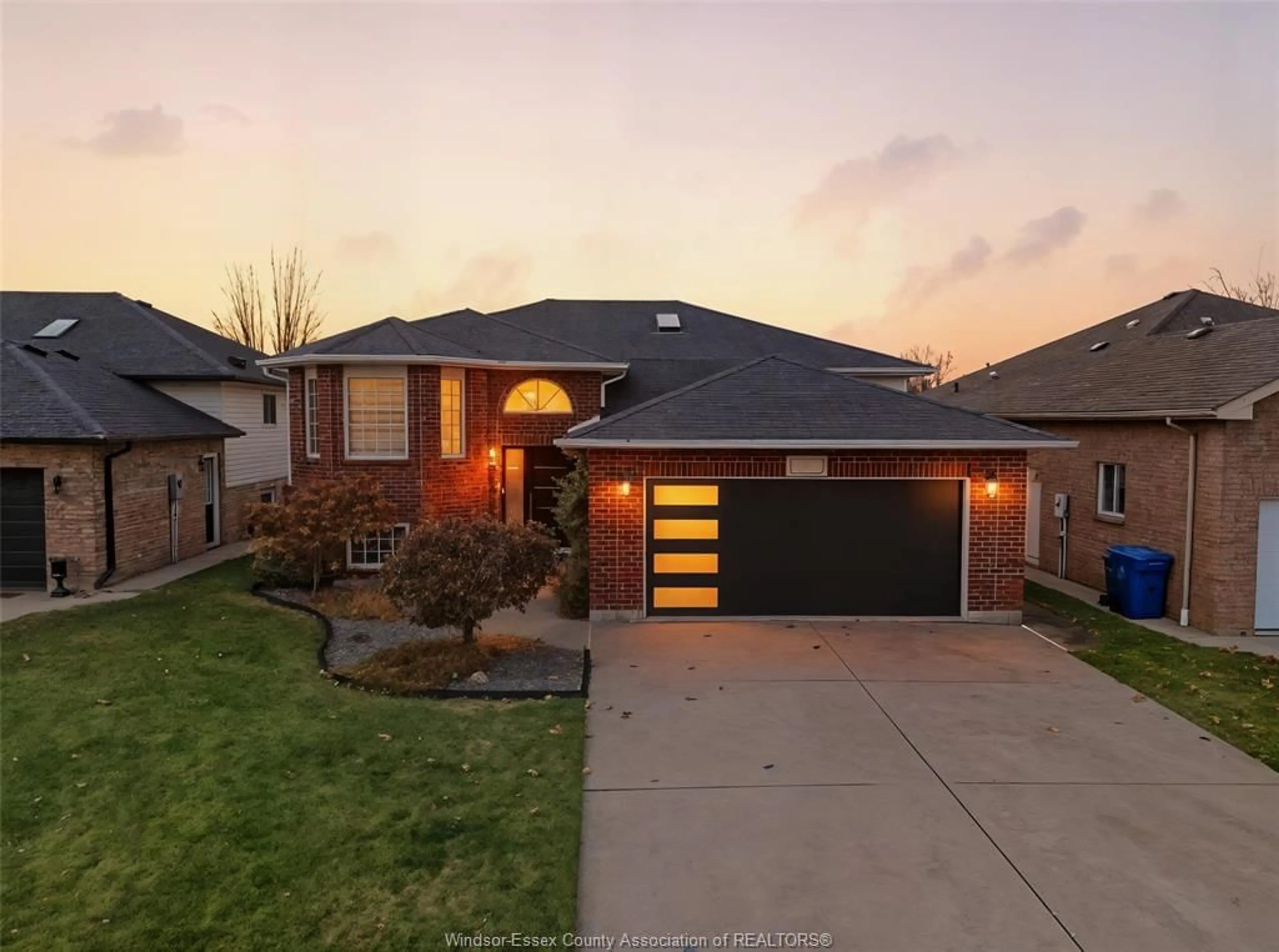 Home with brick exterior material, street for 4665 ALPENROSE Ave, Windsor Ontario N9G 2S5