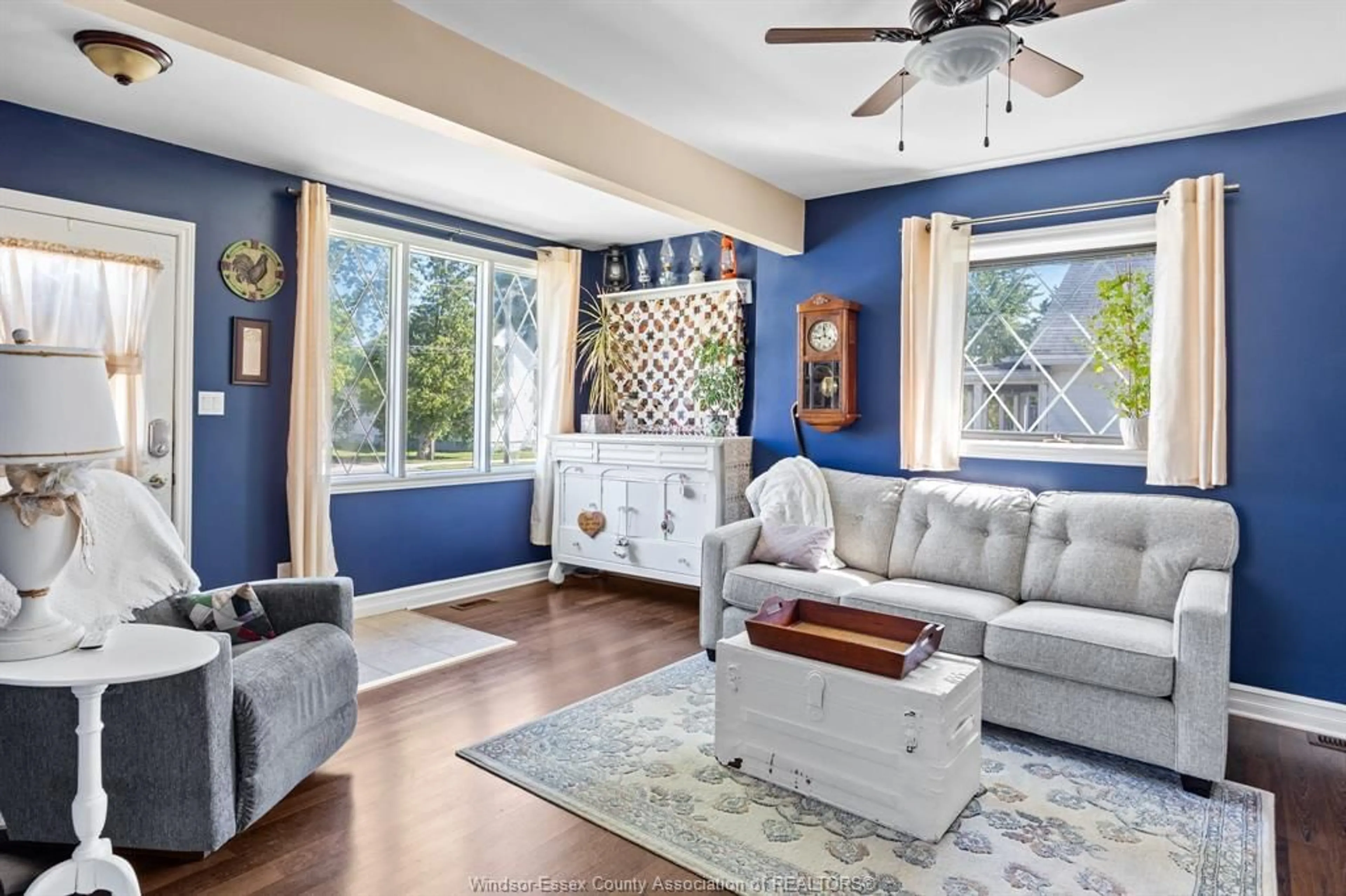 Living room with furniture, unknown for 55 CANAL, Tilbury Ontario N0P 2L0