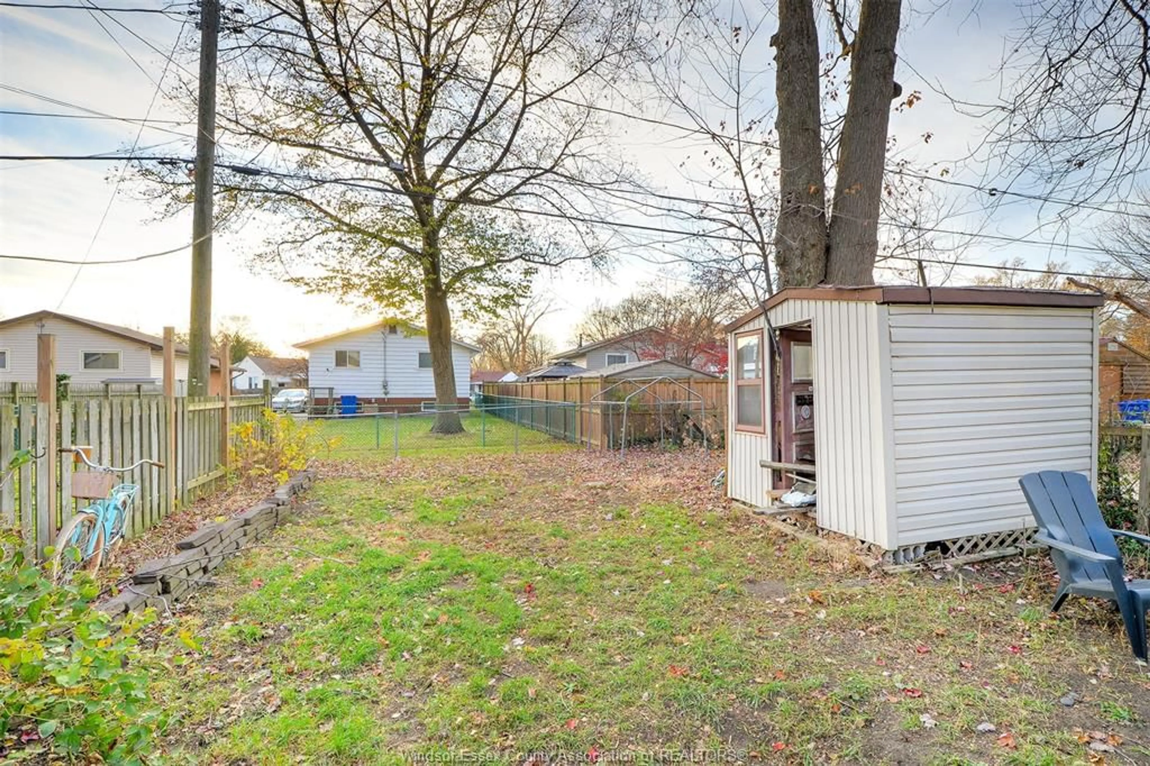 Shed for 1185 WIGLE Ave, Windsor Ontario N9C 3M9