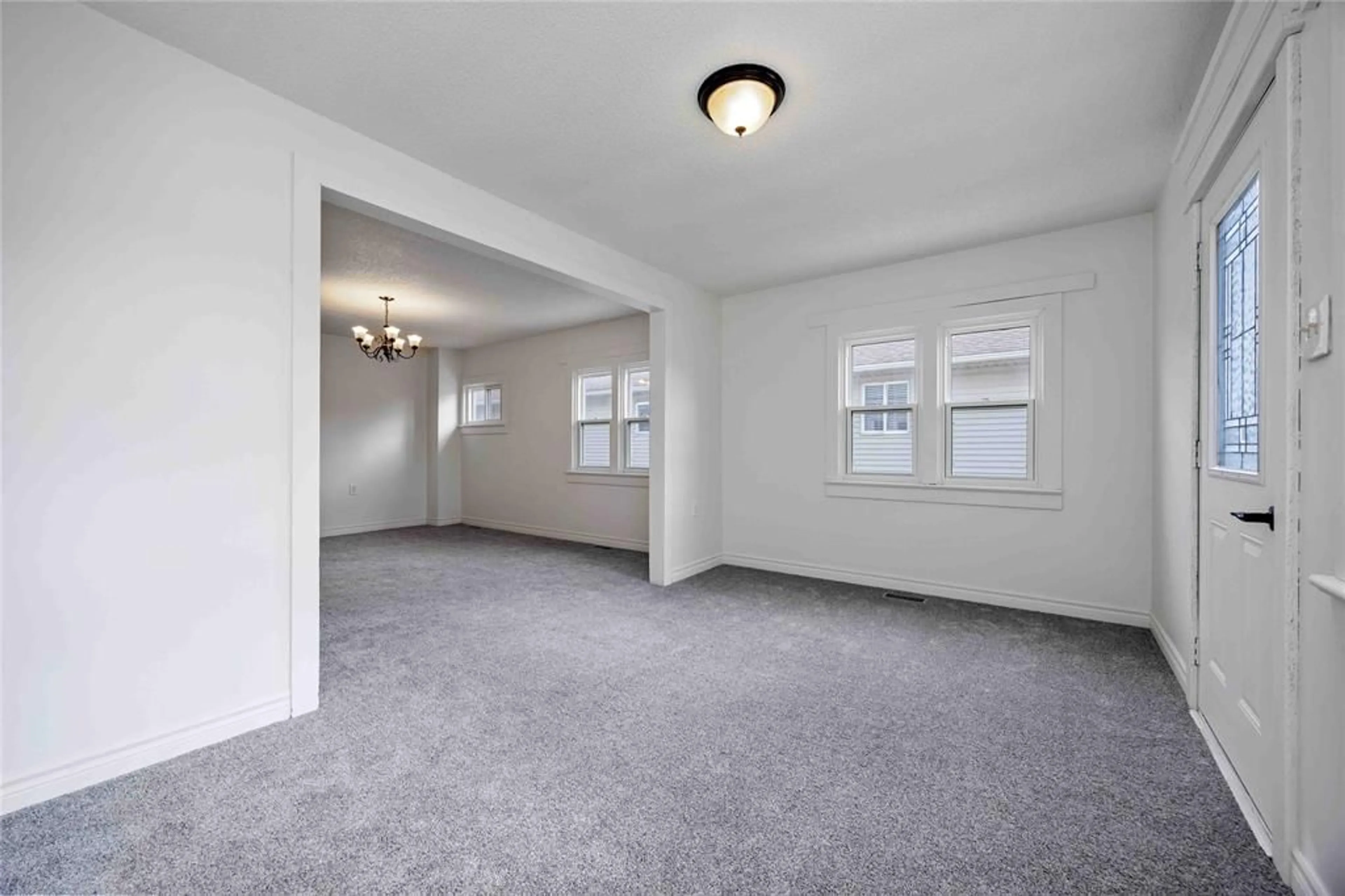 A pic of a room for 4482 Petrolia Line, Petrolia Ontario N0N 1R0