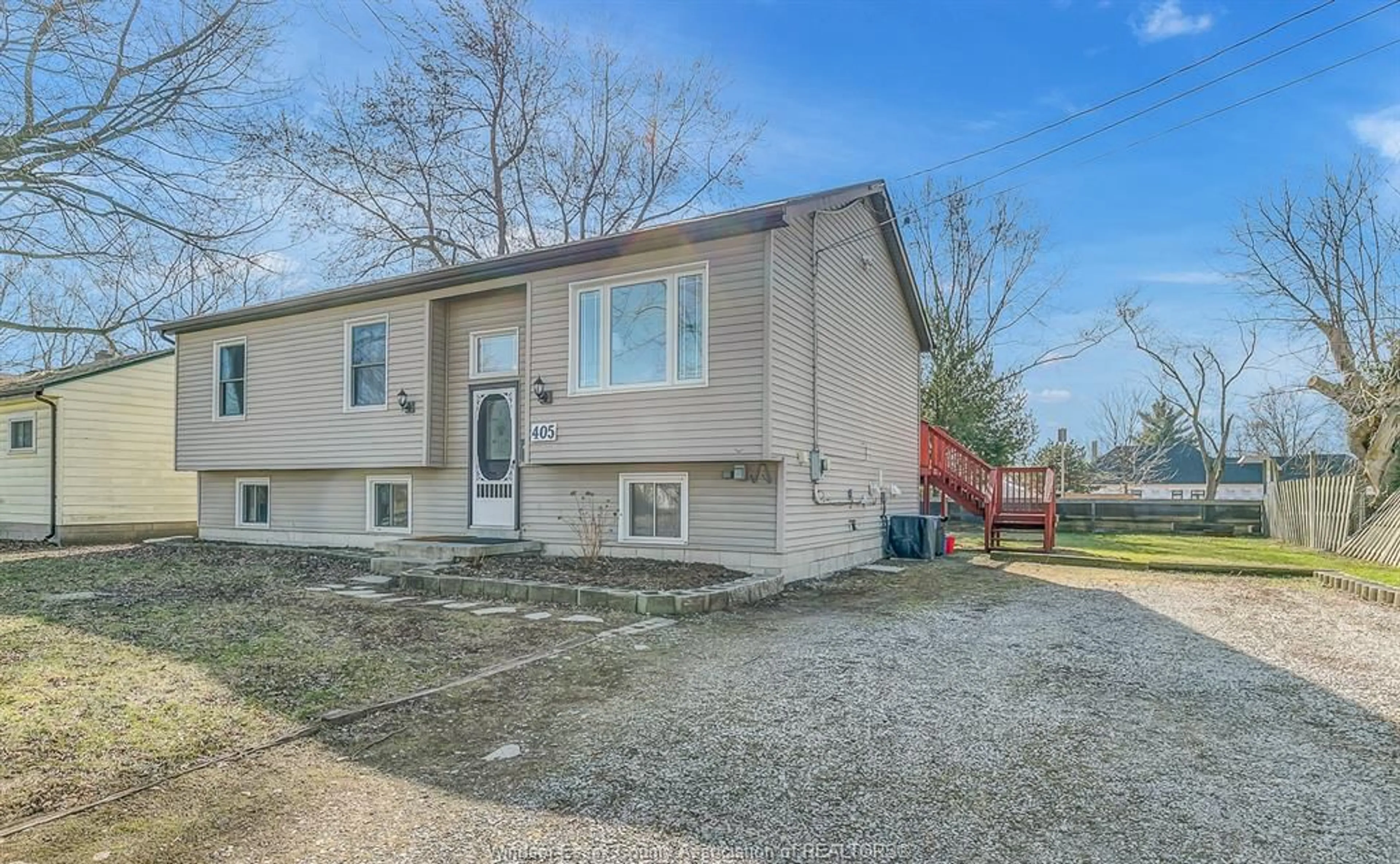 Unknown for 405 RIVER Ave, LaSalle Ontario N9J 1A1