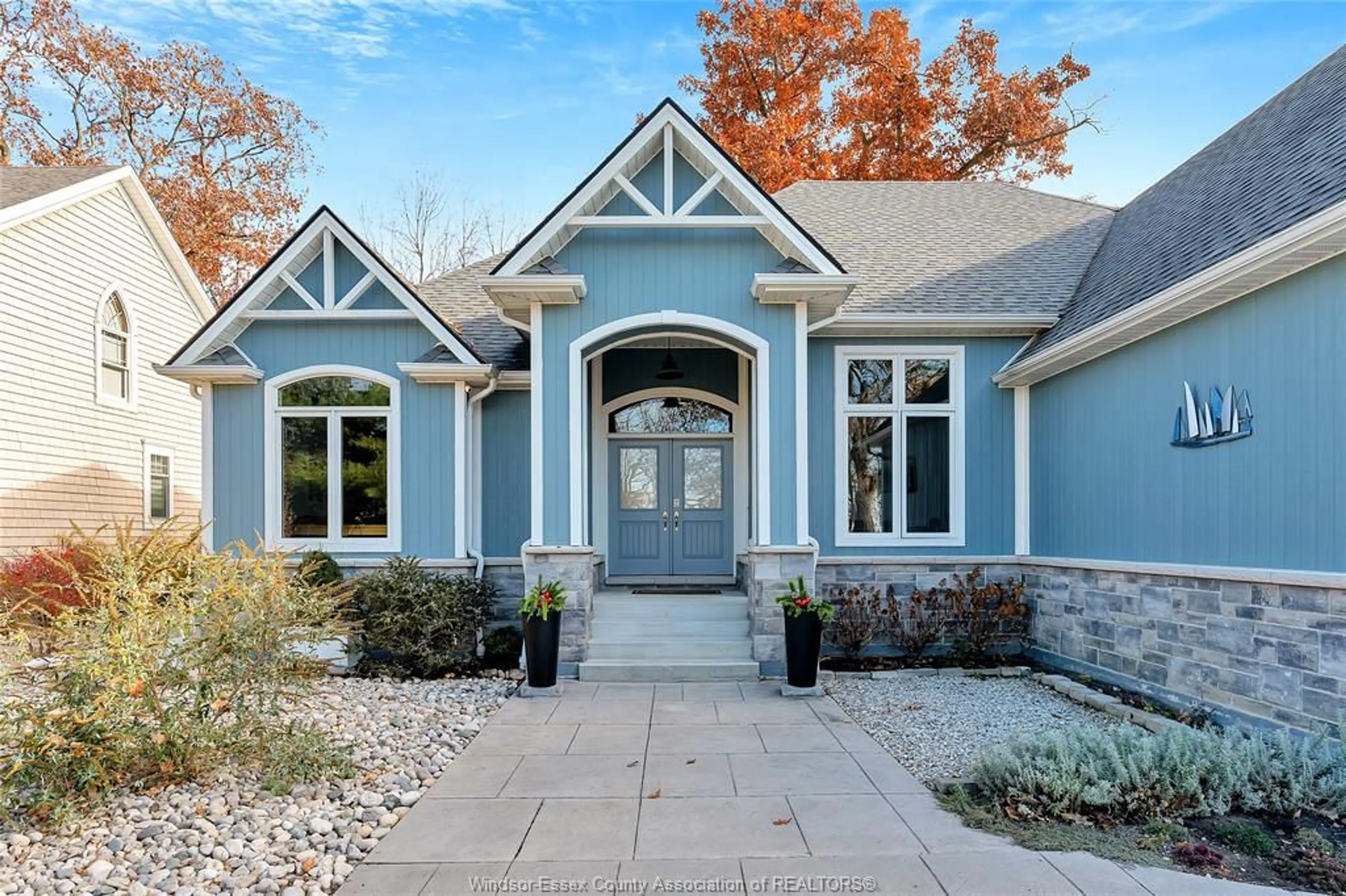 Home with brick exterior material, street for 295 CRYSTAL BAY Dr, Amherstburg Ontario N9V 4A6