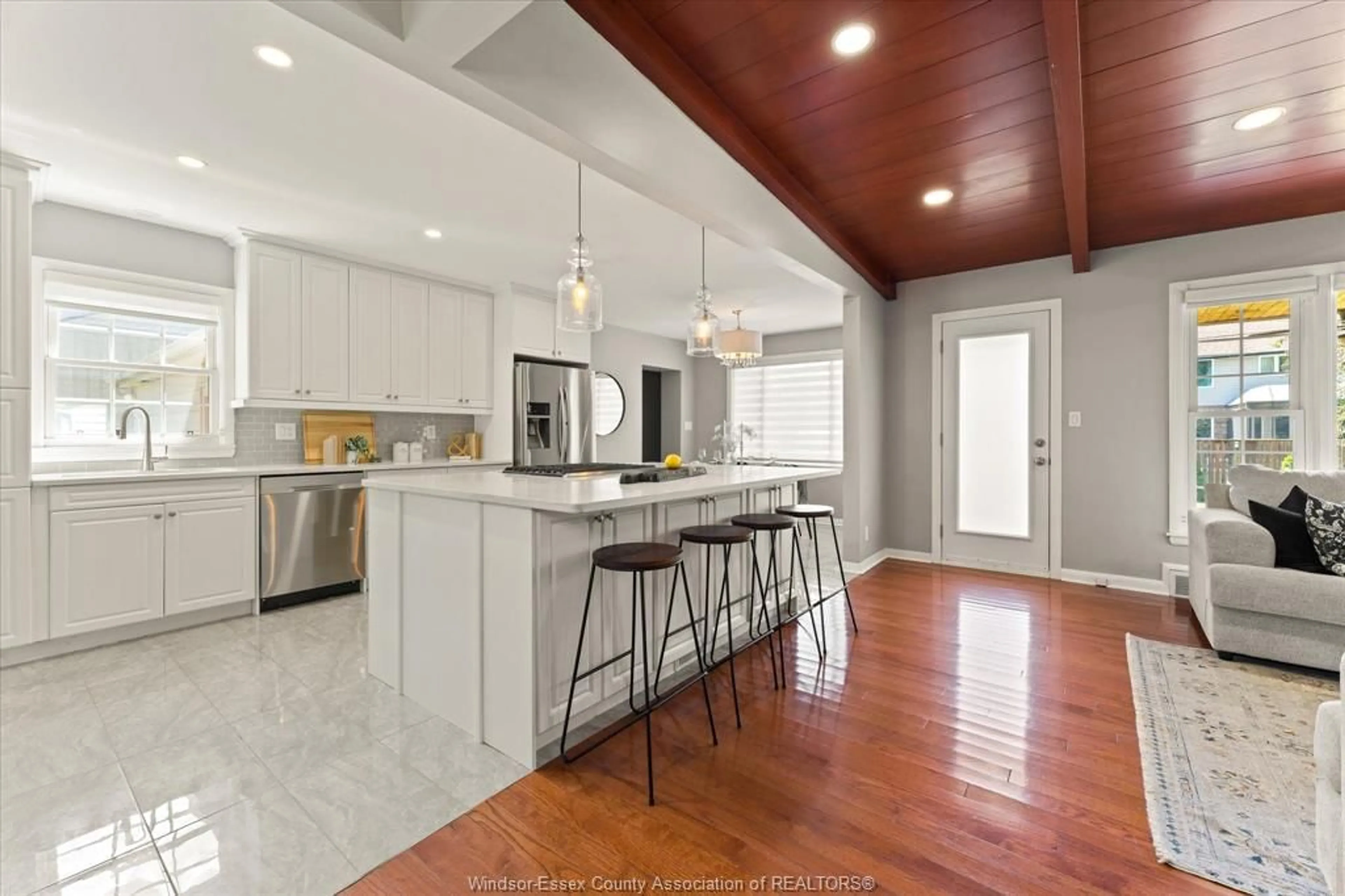 Open concept kitchen, ceramic/tile floor for 3579 CHURCH St, Windsor Ontario N9E 1V7