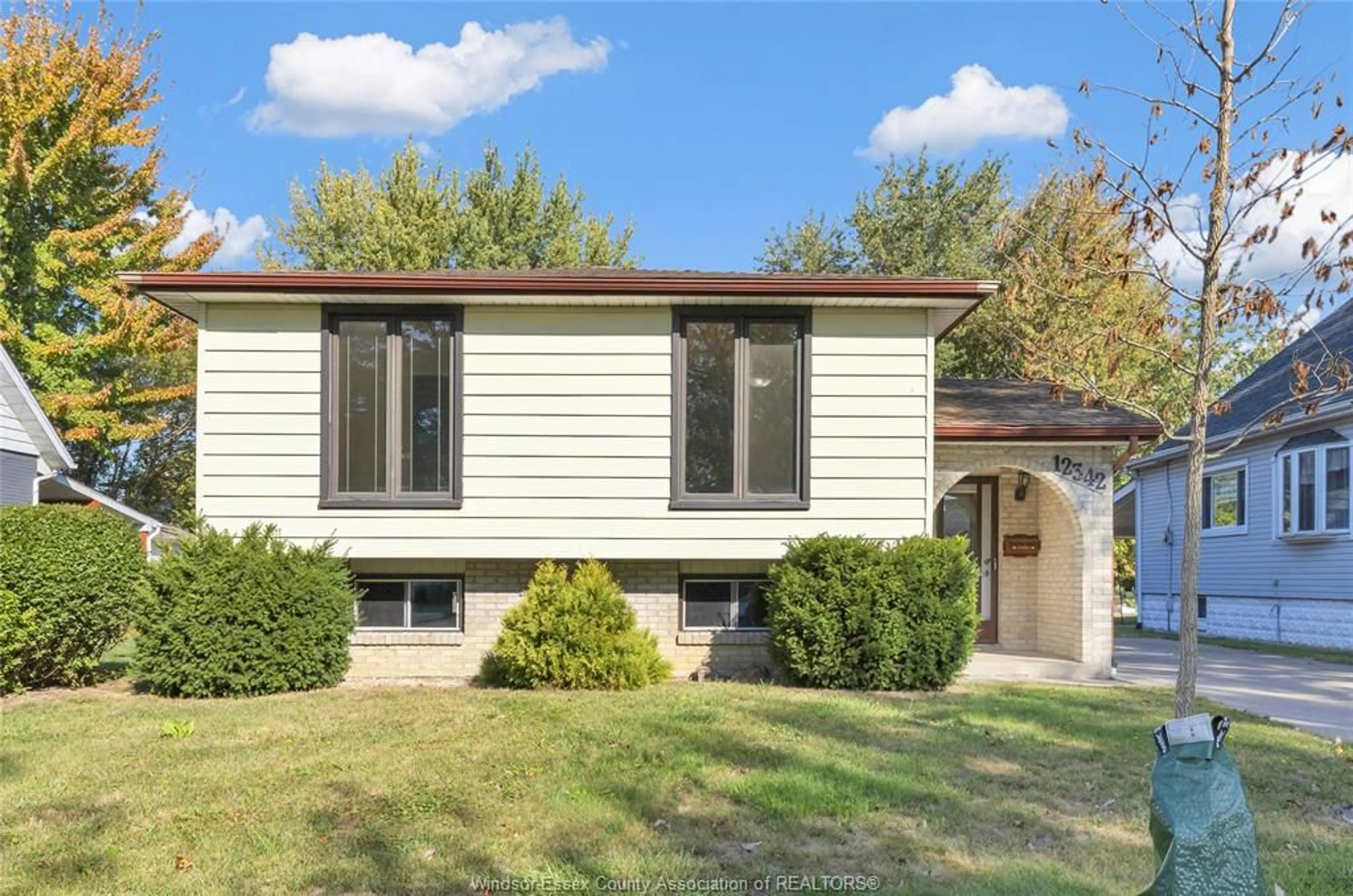 Home with vinyl exterior material, street for 12342 LACHANCE Crt, Tecumseh Ontario N8N 1L6