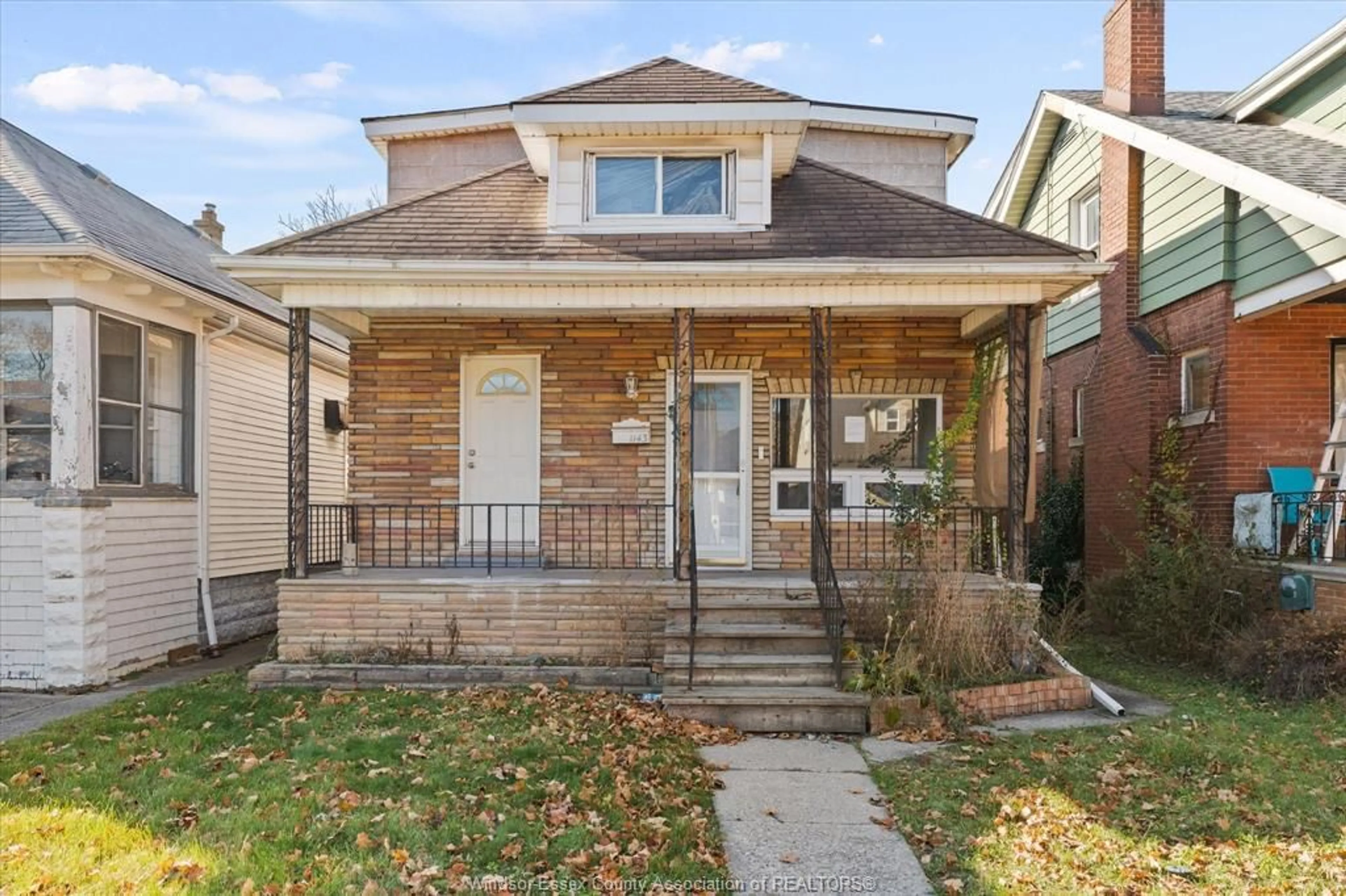 Home with brick exterior material, street for 1143 LINCOLN Rd, Windsor Ontario N8Y 2H6