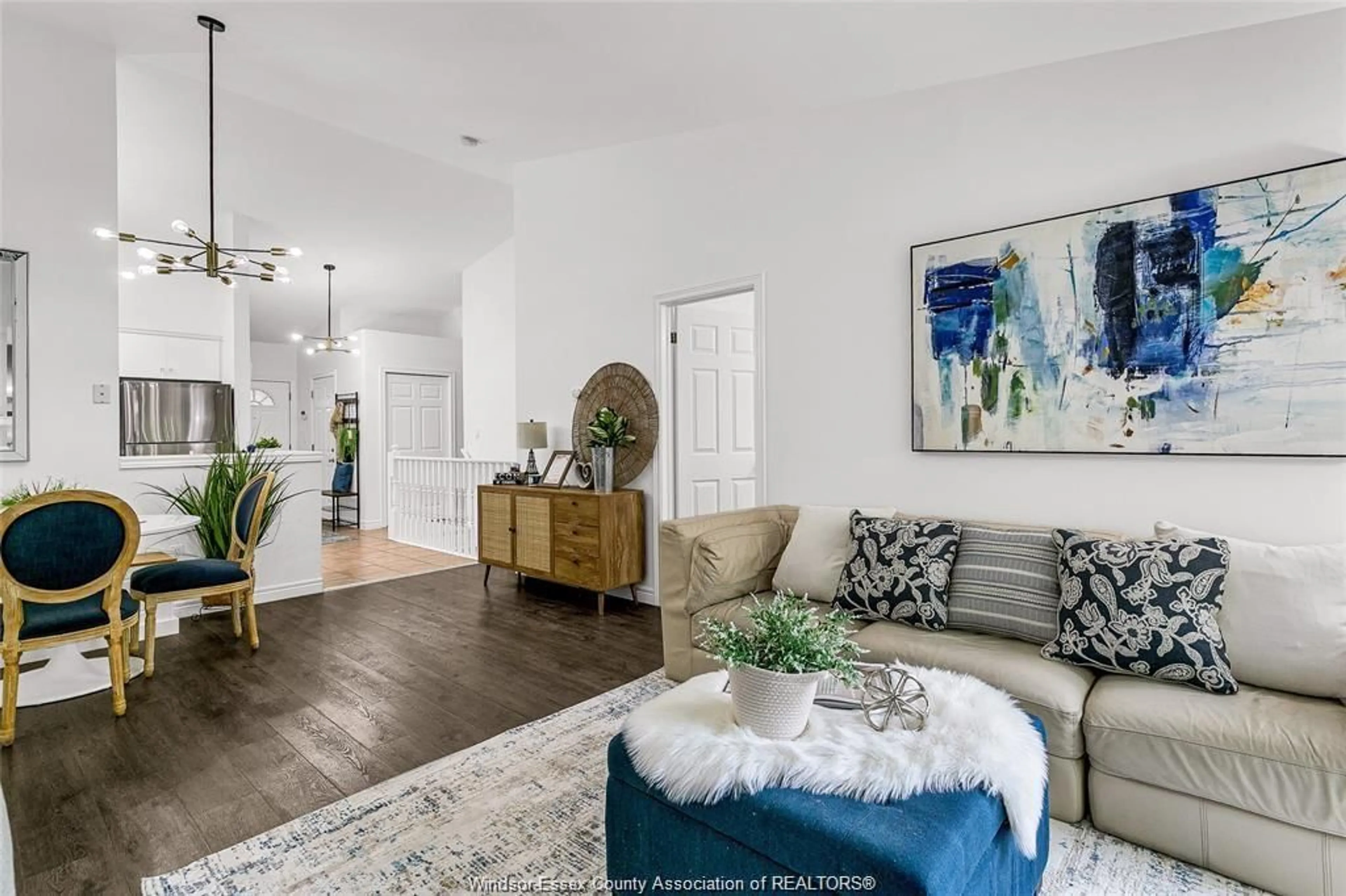 Living room with furniture, unknown for 3772 PRAIRIE Crt, Windsor Ontario N9G 2X3