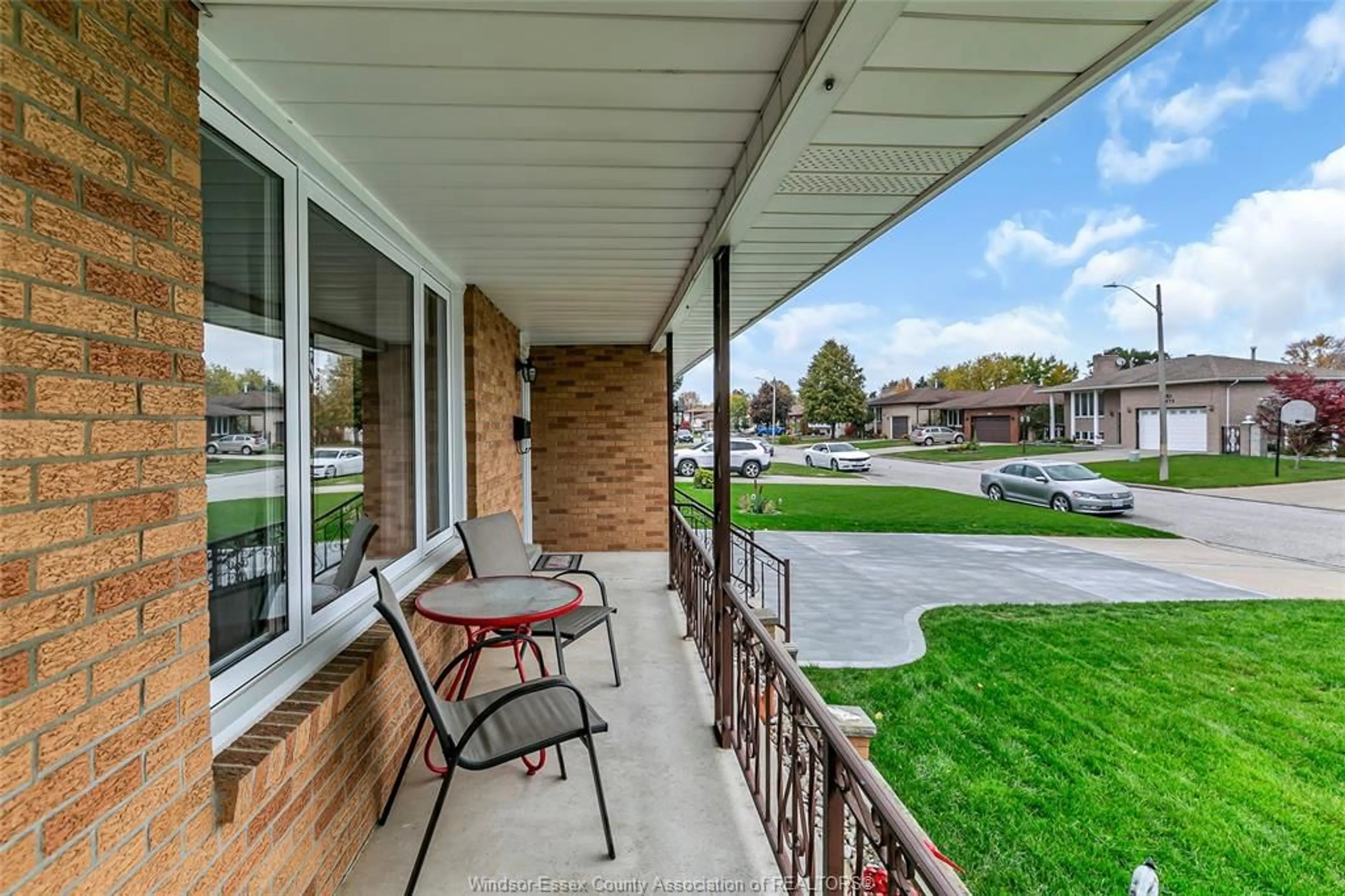 Patio, street for 2981 PRINCESS Ave, Windsor Ontario N8T 3G2