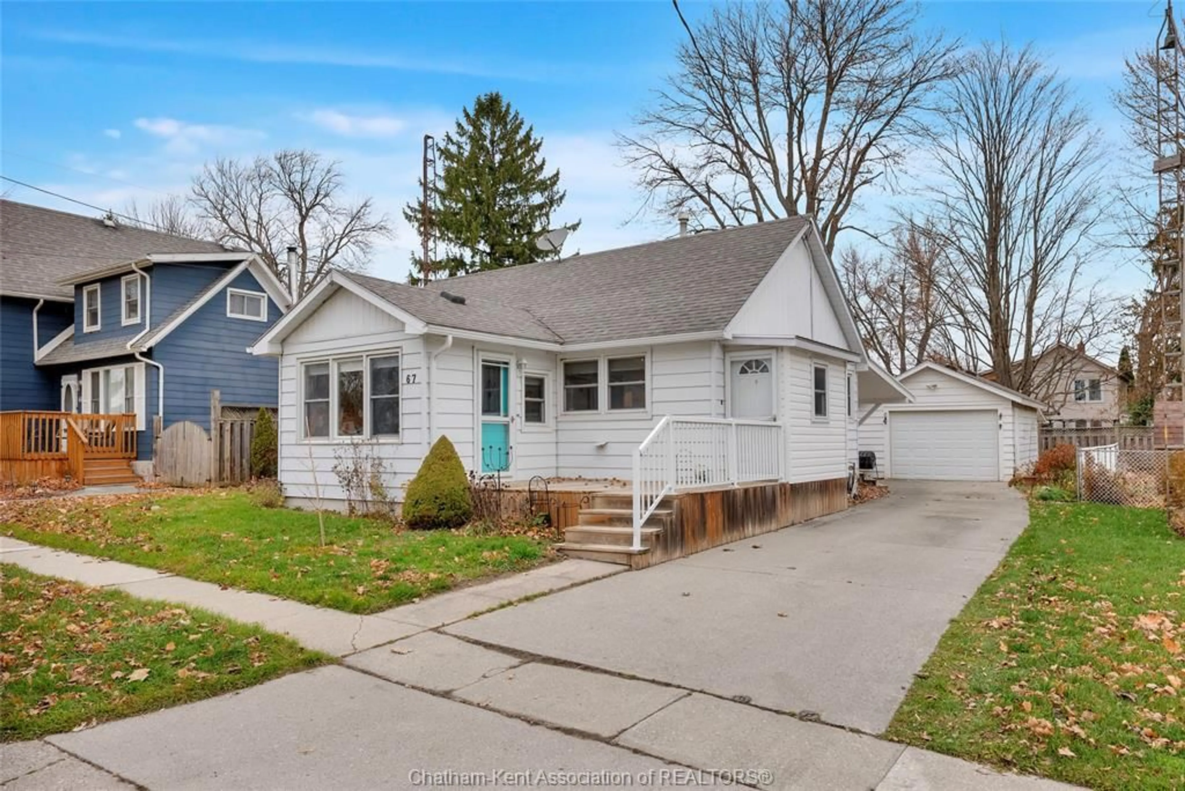 Home with vinyl exterior material, street for 67 Elizabeth St, Blenheim Ontario N0P 1A0