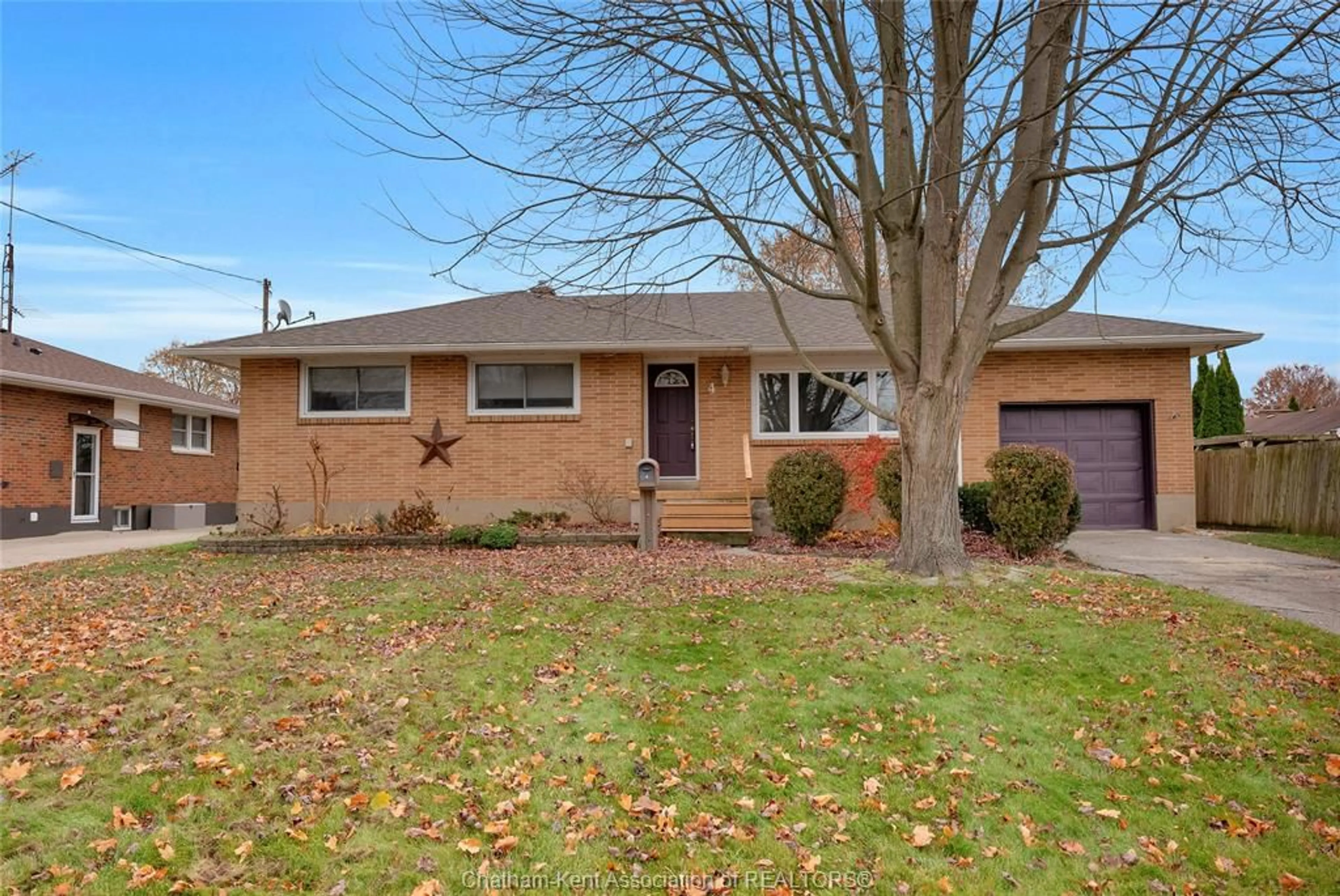 Home with brick exterior material, street for 4 Jupiter Ave, Chatham Ontario N7M 4C5