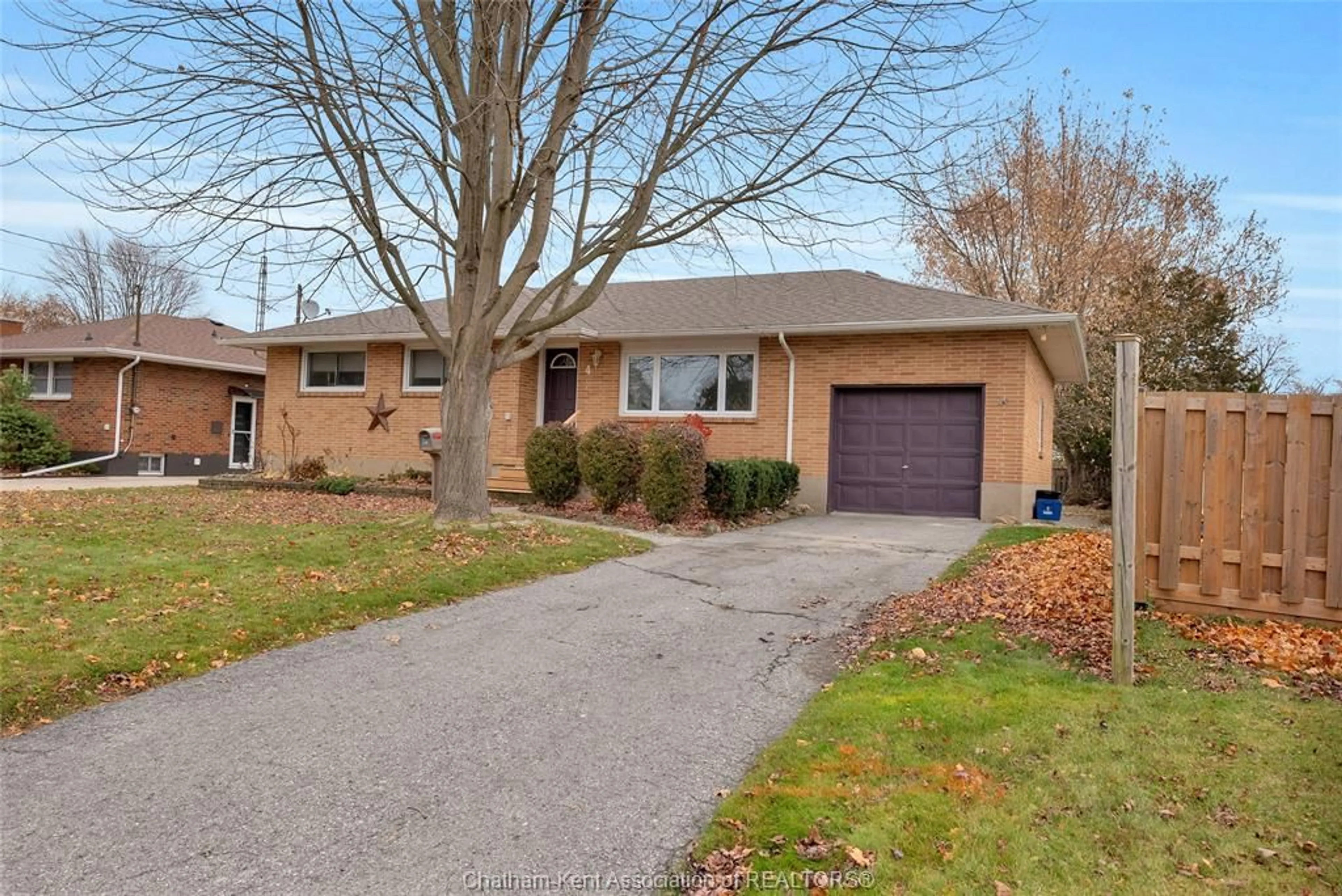 Home with brick exterior material, street for 4 Jupiter Ave, Chatham Ontario N7M 4C5