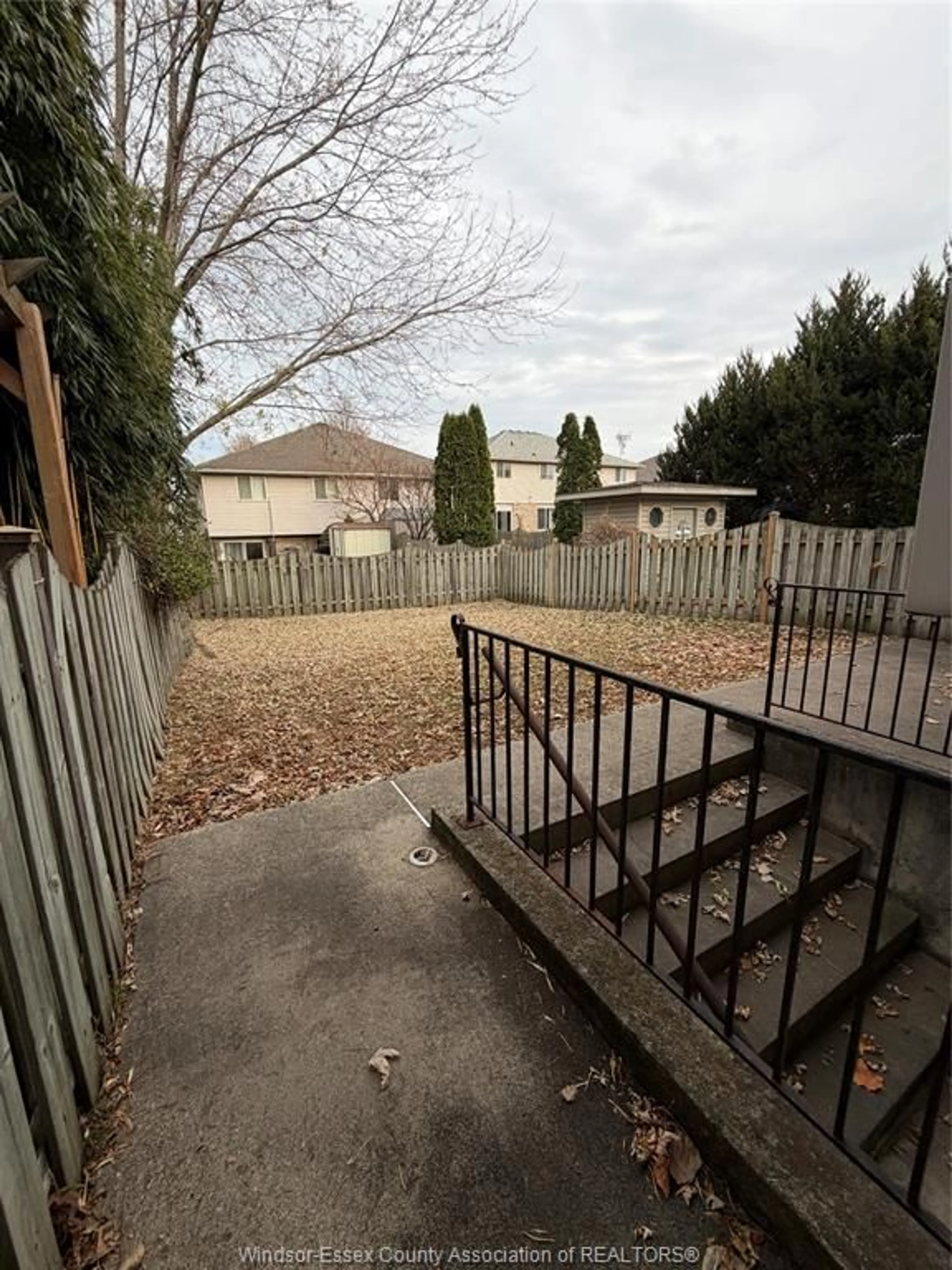 Unknown for 3254 DAYTONA, Windsor Ontario N9E 4T8