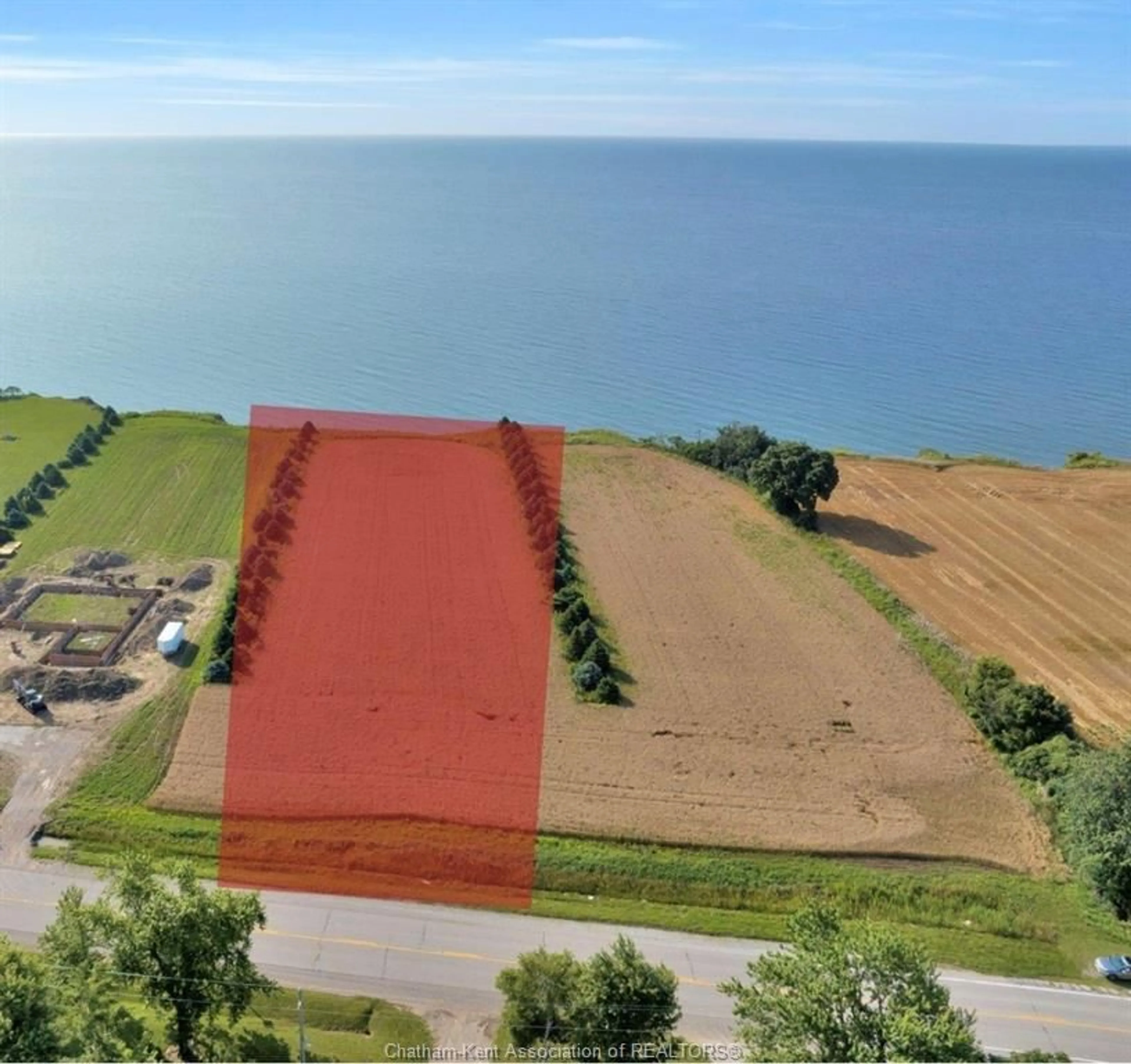 A pic from outside/outdoor area/front of a property/back of a property/a pic from drone, water/lake/river/ocean view for 5194 TALBOT Trail, Merlin Ontario N0P 1W0