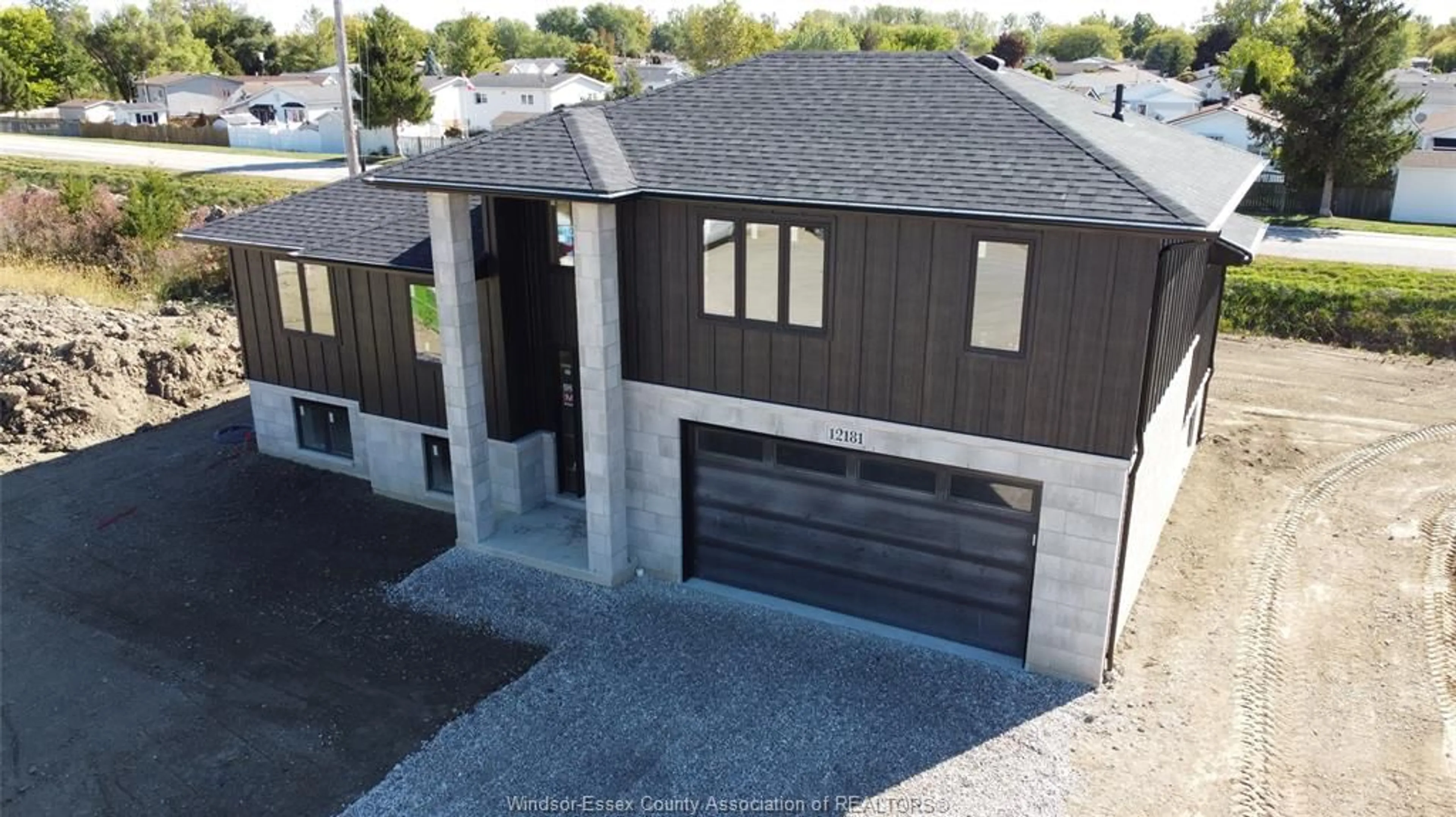 Unknown for 12181 DUCHARME, Essex Ontario N0R 1J0