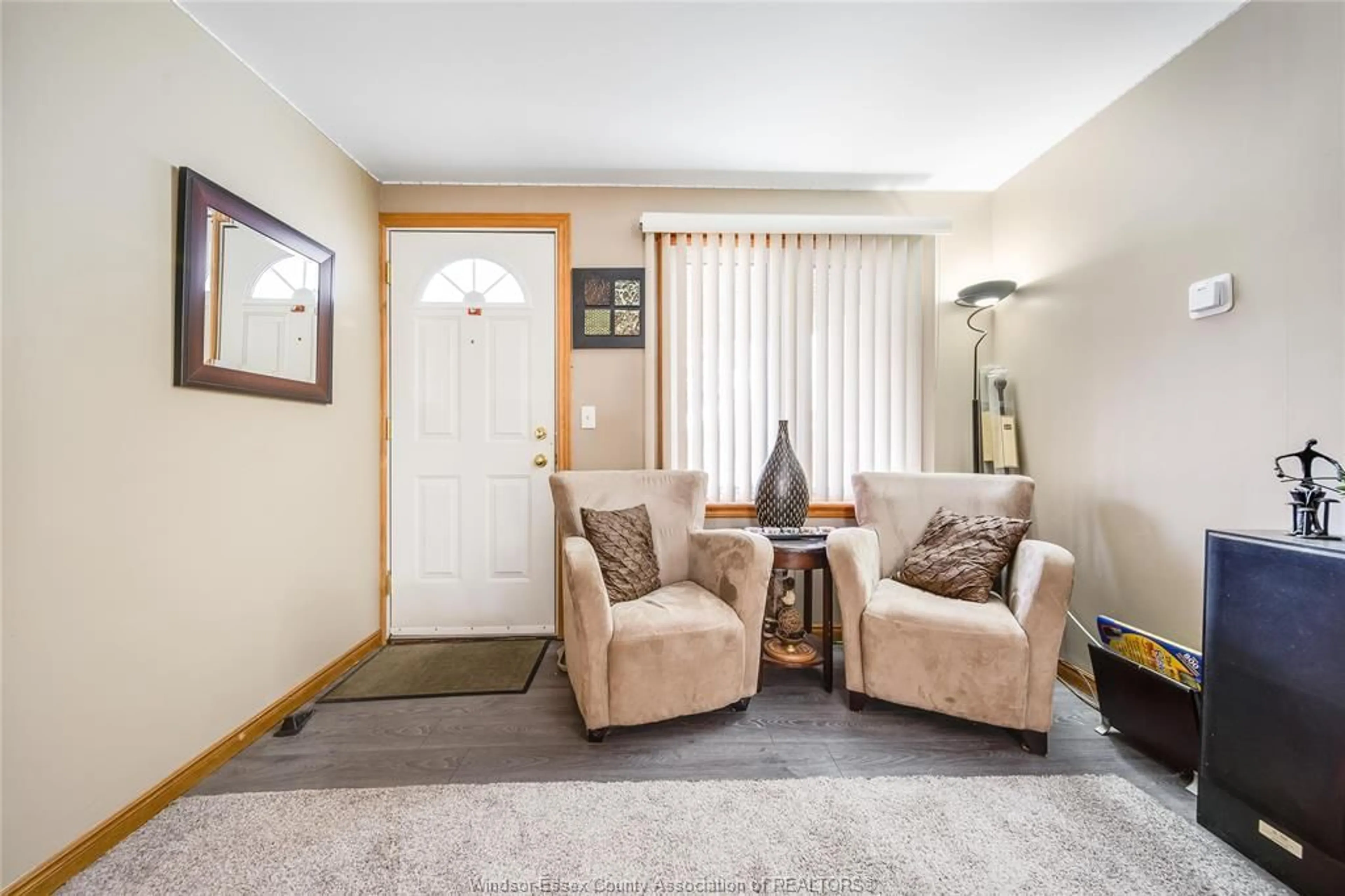 Living room with furniture, carpet floor for 1354 ST. LUKE, Windsor Ontario N8Y 3N2