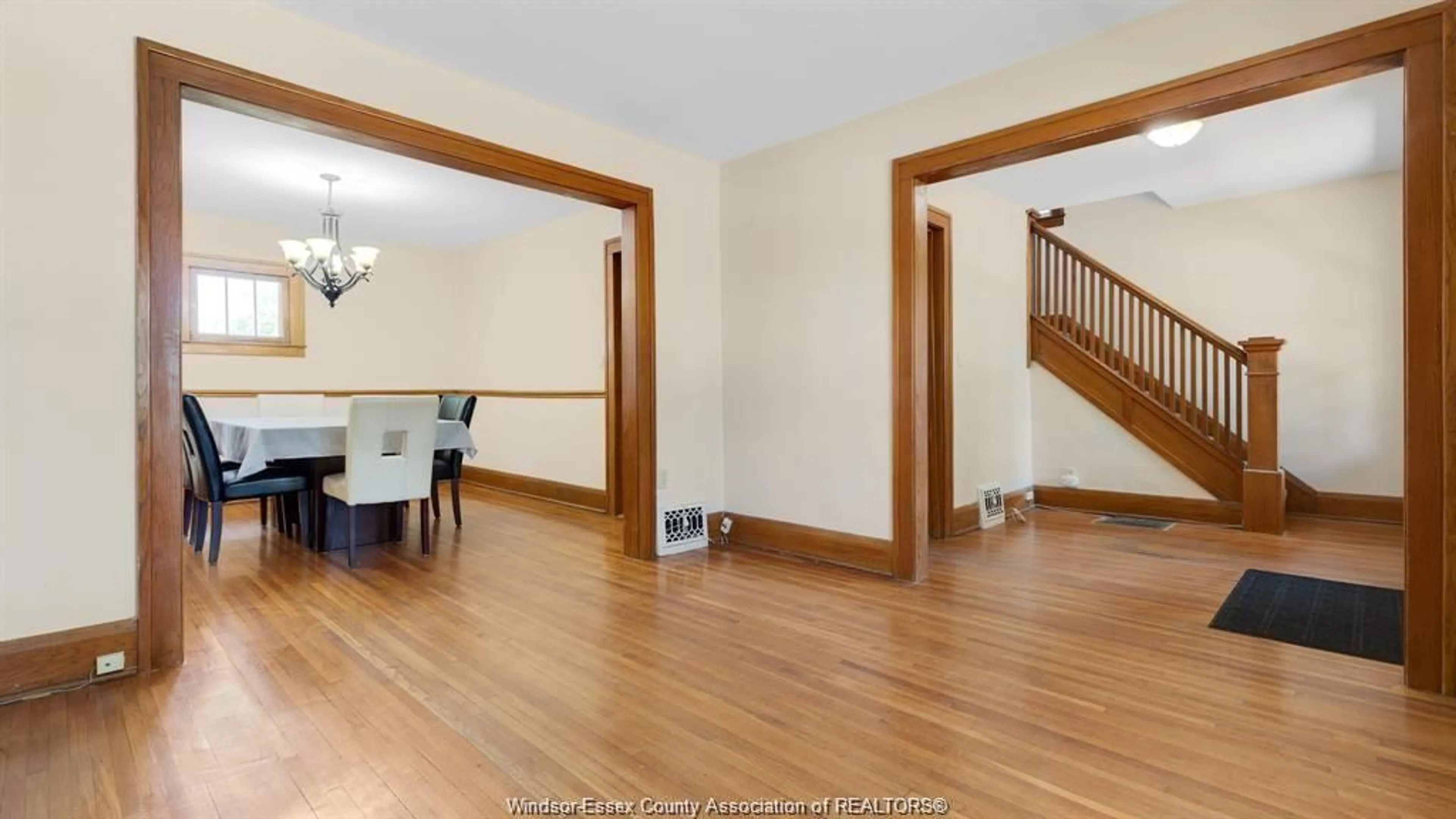 Unknown for 1060 LAWRENCE Rd, Windsor Ontario N8Y 3Z8