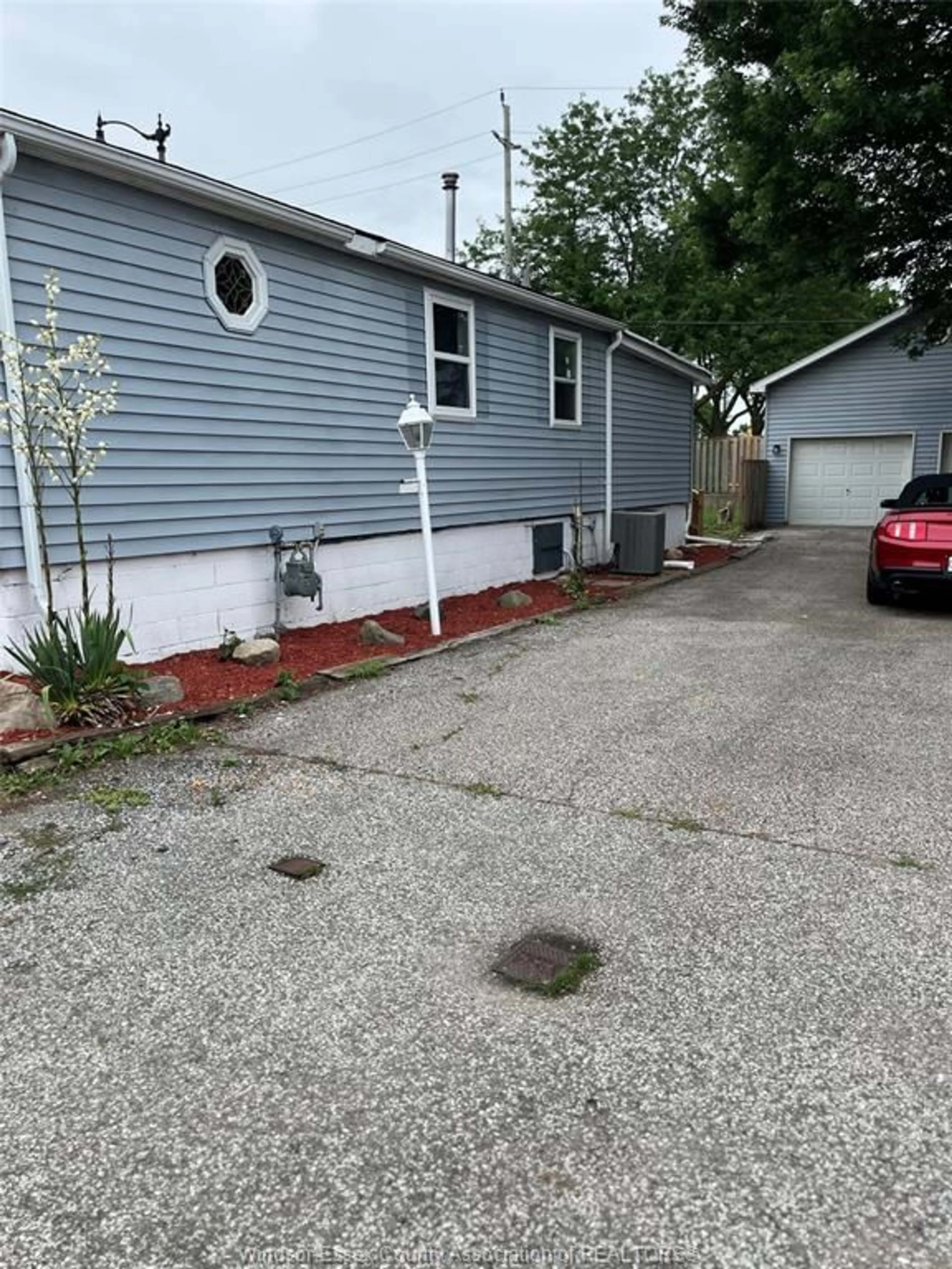 Unknown for 147 PARK St, Amherstburg Ontario N9V 1N9