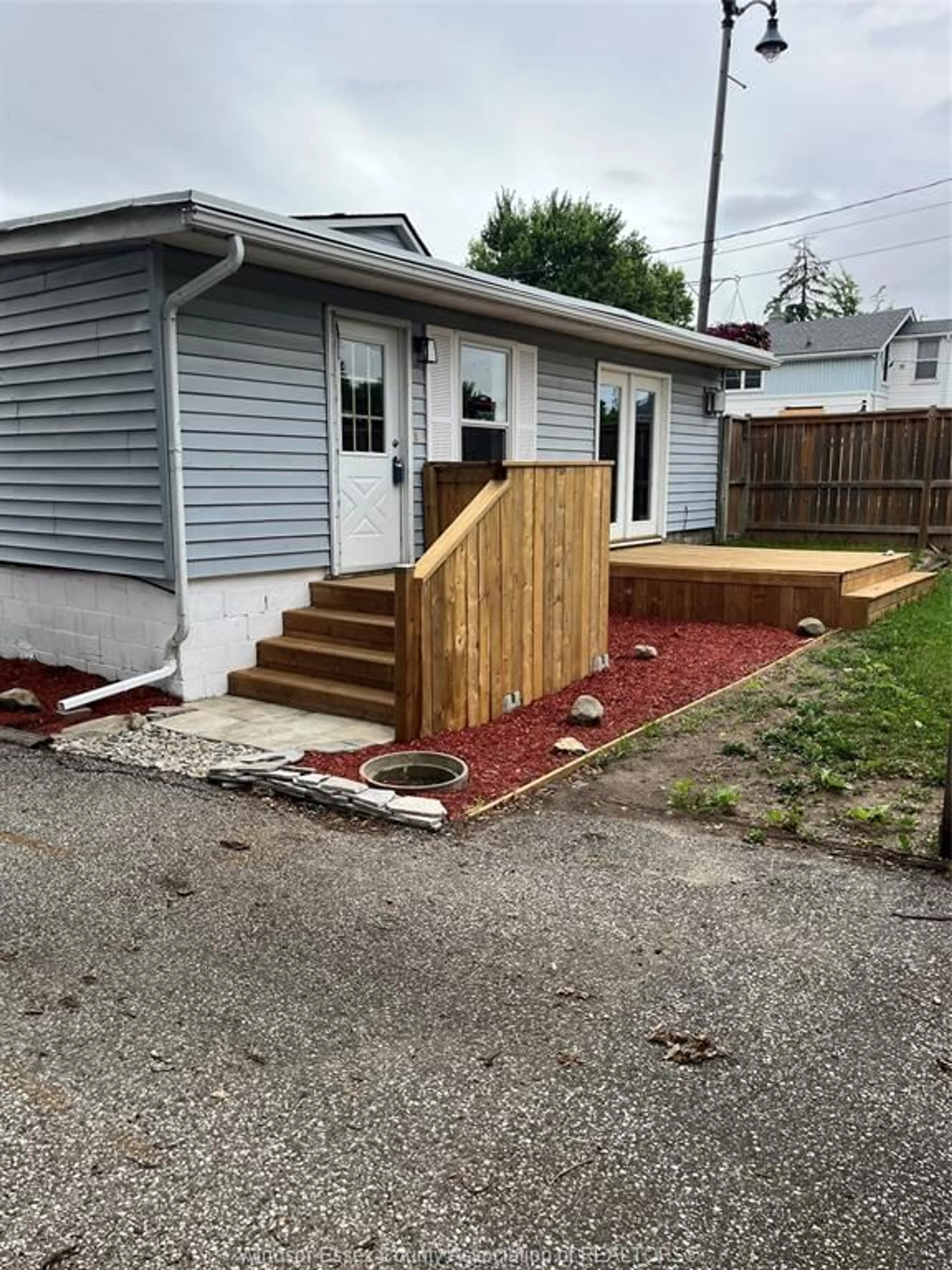 Unknown for 147 PARK St, Amherstburg Ontario N9V 1N9